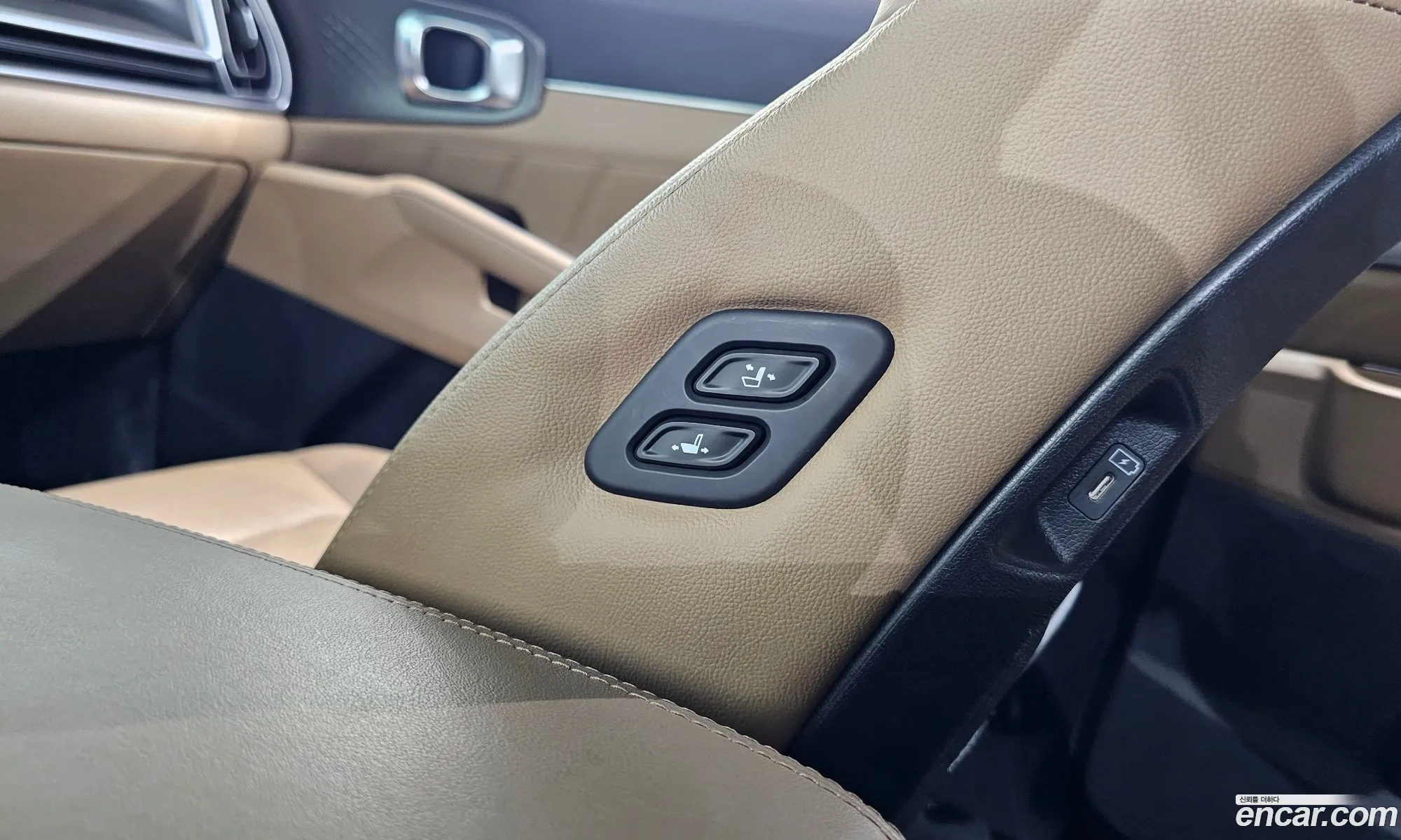 Kia Sorento 2024 — 18