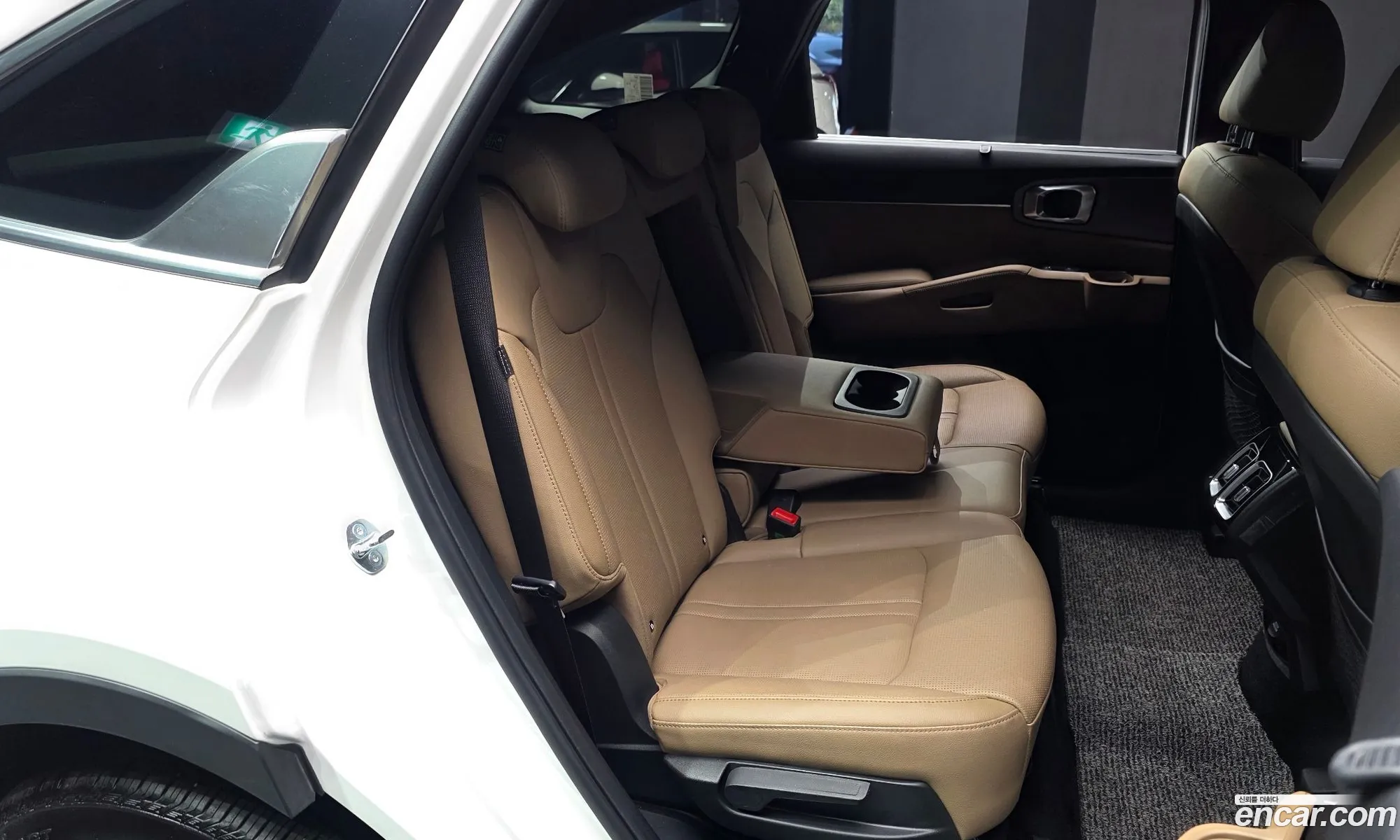 Kia Sorento 2025 — 12