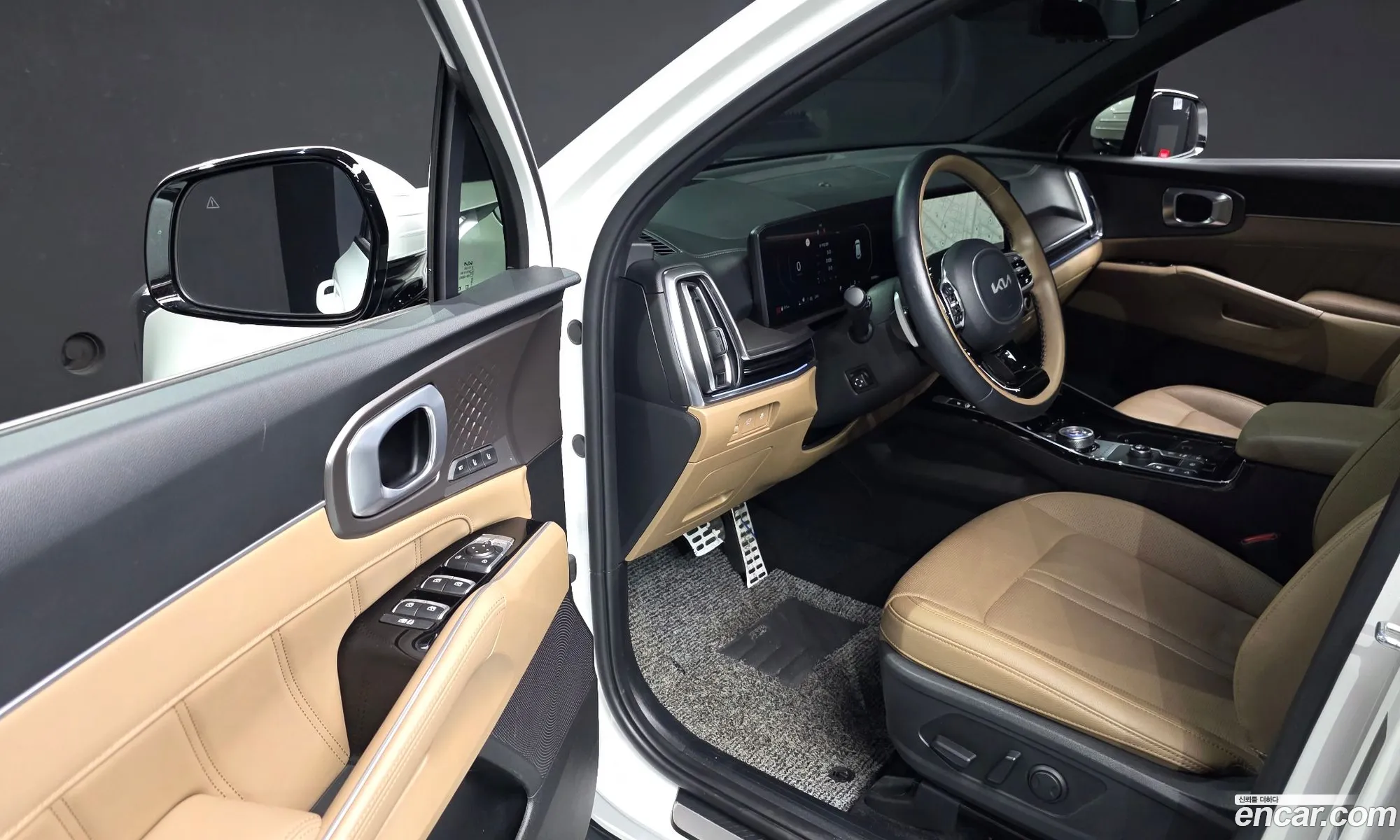 Kia Sorento 2025 — 18
