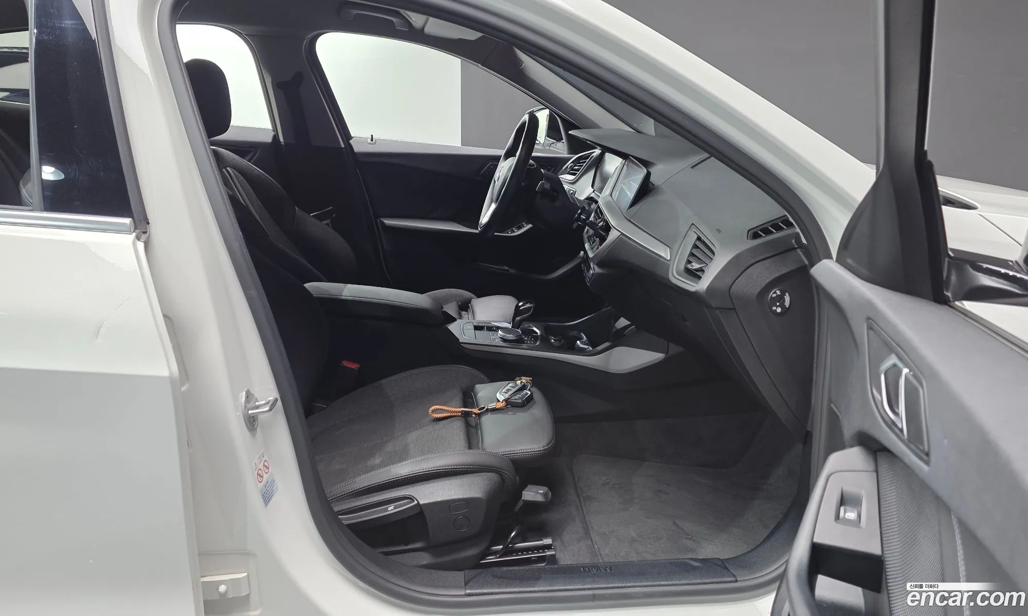 BMW 1 Series 2021 WBA7M9103M7G95142 — 28