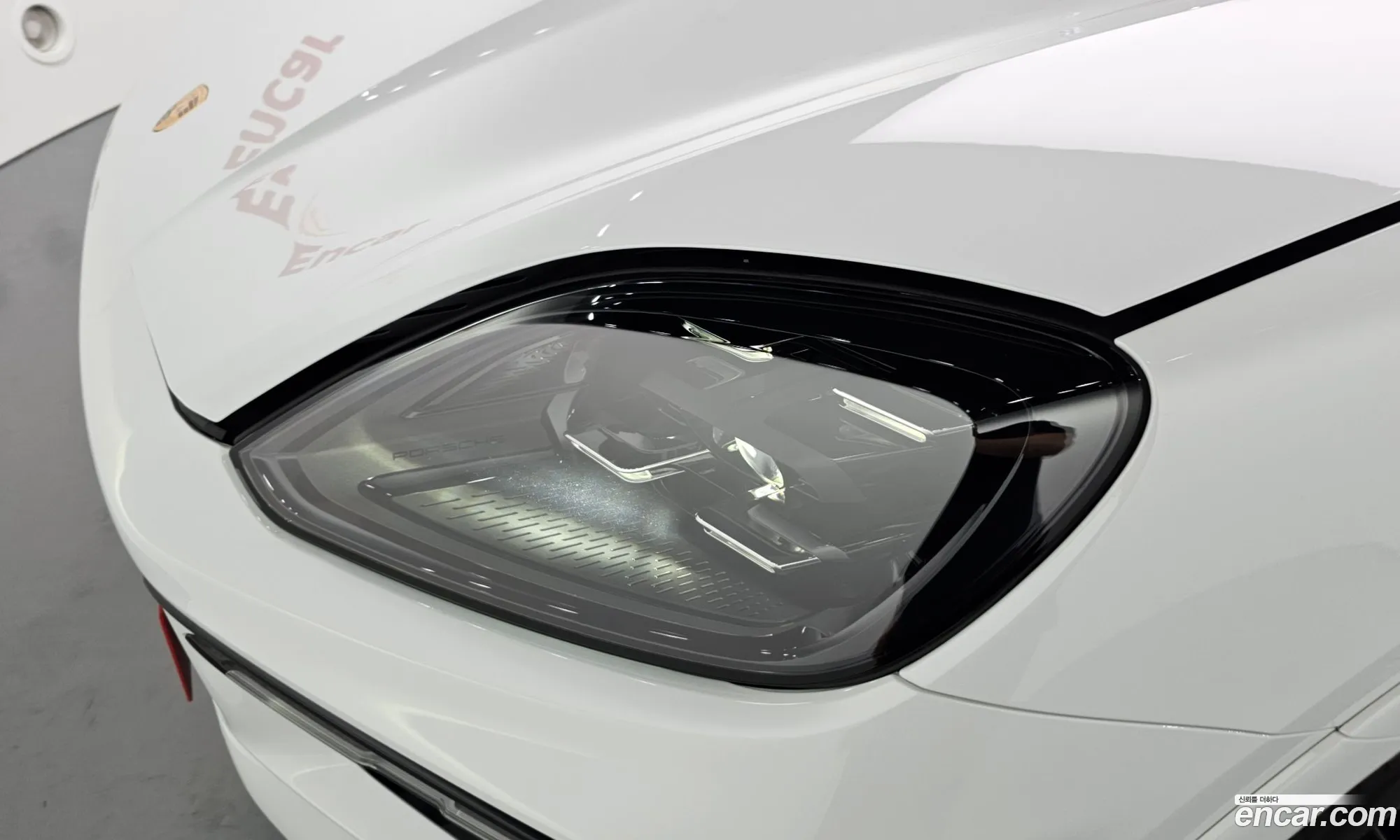 Porsche Cayenne 2025 WP1BA29Y1SDA55478 — 19