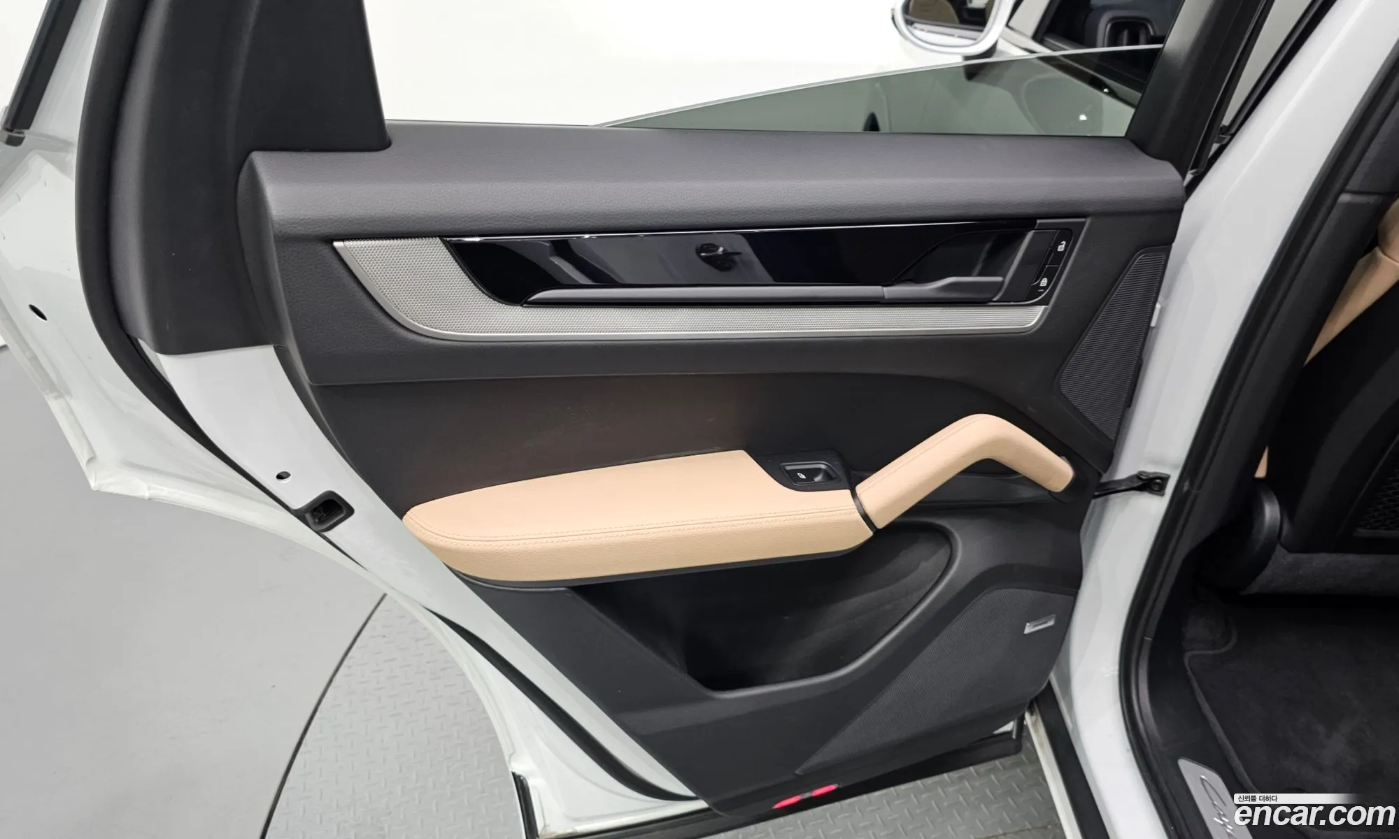 Porsche Cayenne 2025 WP1BA29Y1SDA55478 — 30