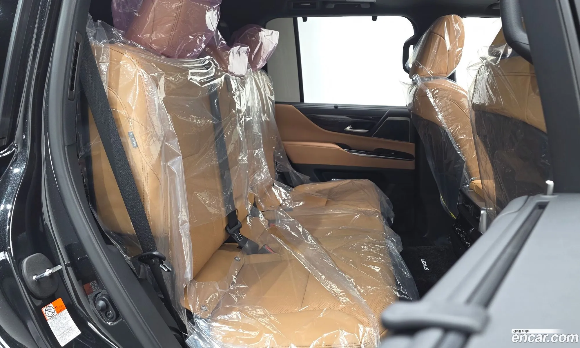 Lexus LX 2026 — 4