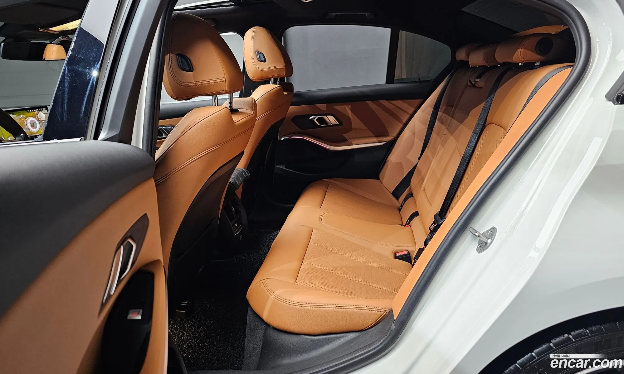 BMW 3 Series 2023 — 11