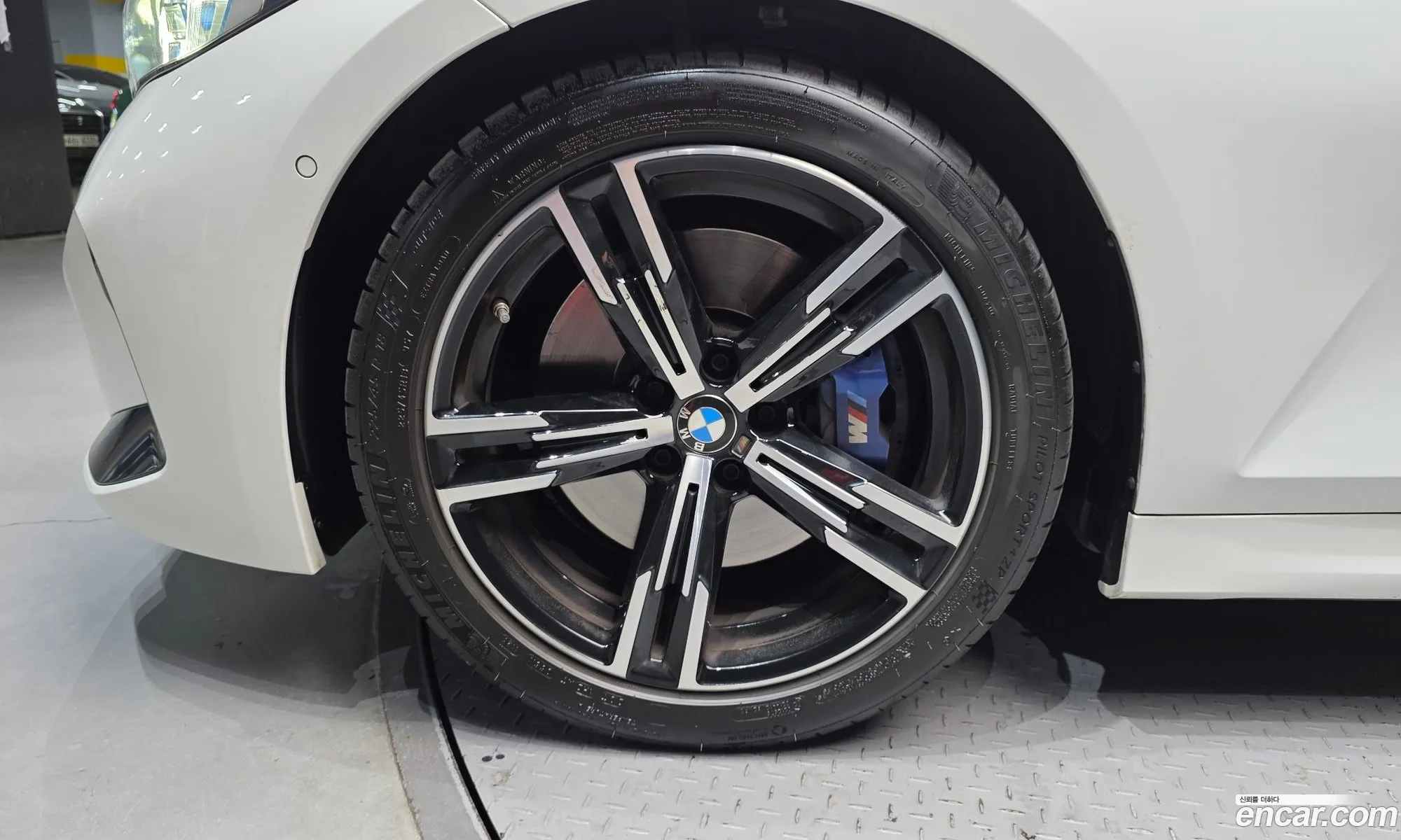 BMW 3 Series 2023 — 6