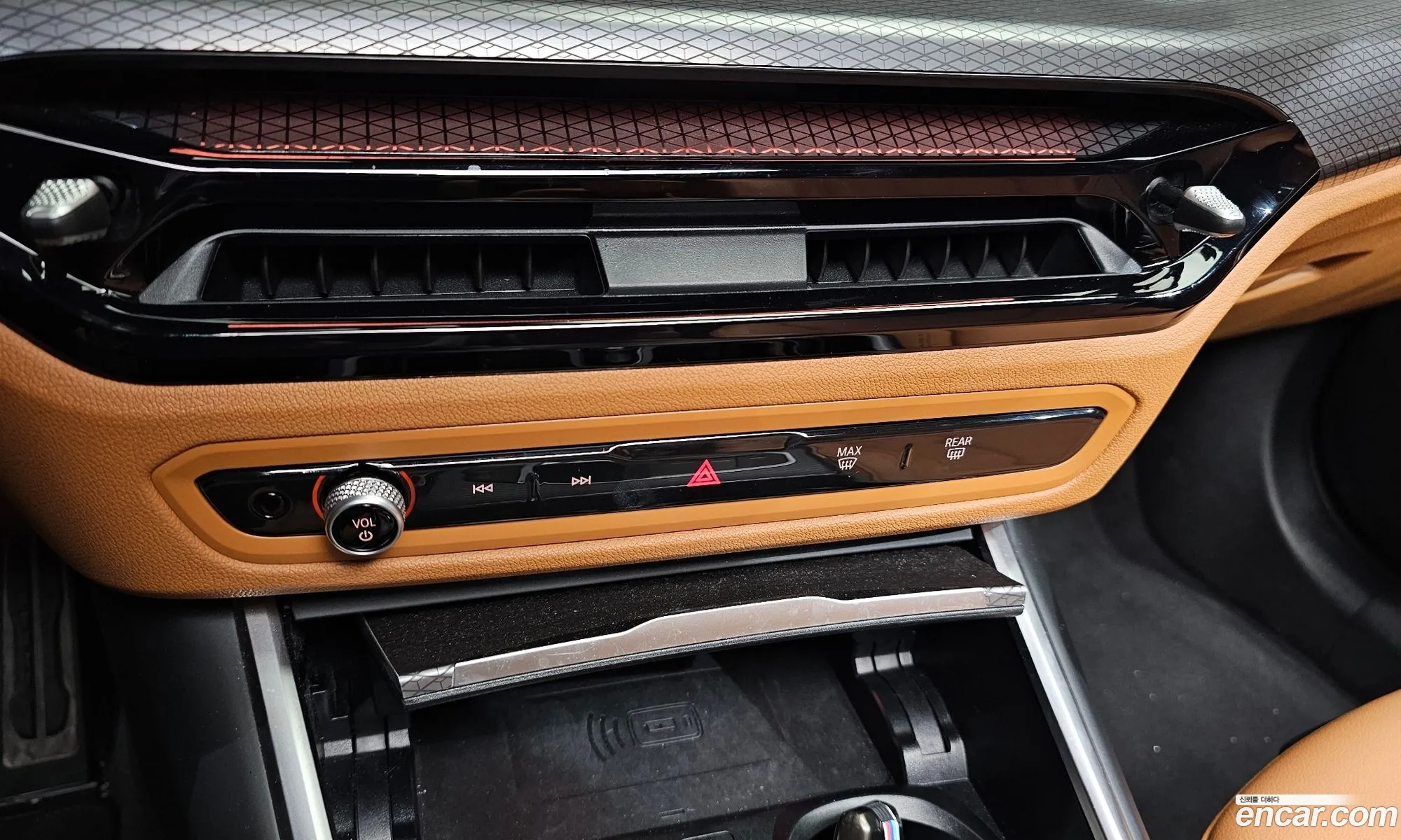 BMW 3 Series 2025 WBA11FF03SFU45504 — 36