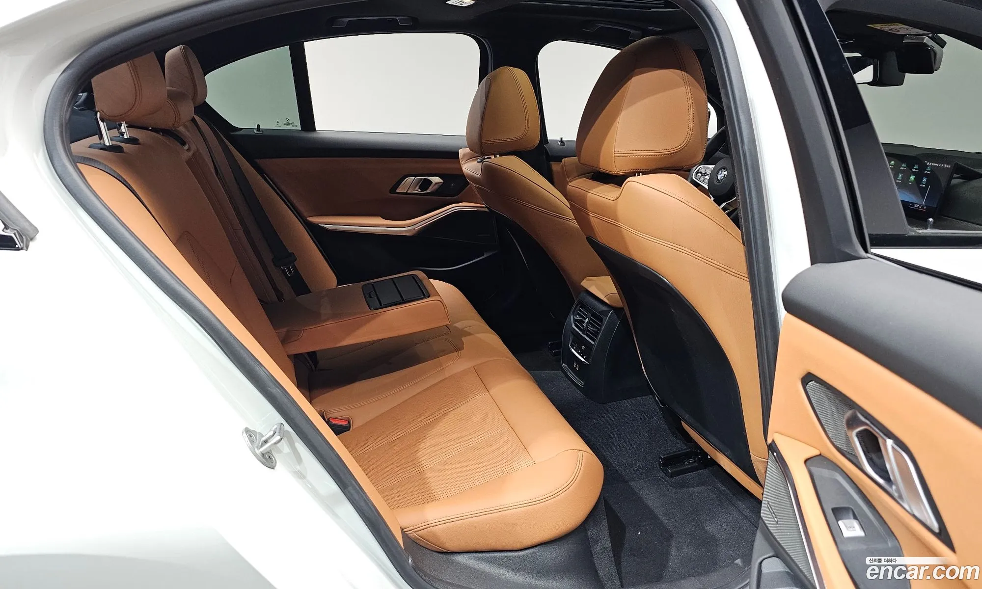 BMW 3 Series 2025 WBA11FF03SFU45504 — 20