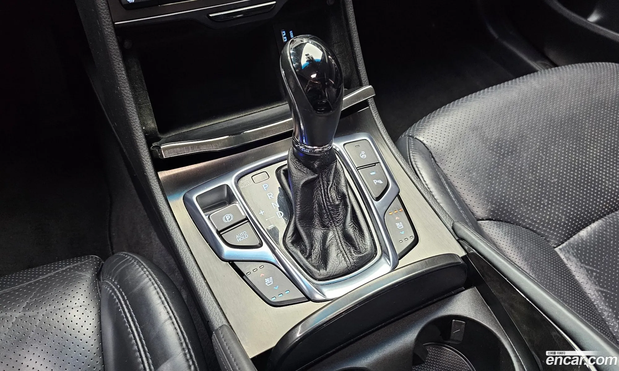 Hyundai Grandeur HG 2015 — 5