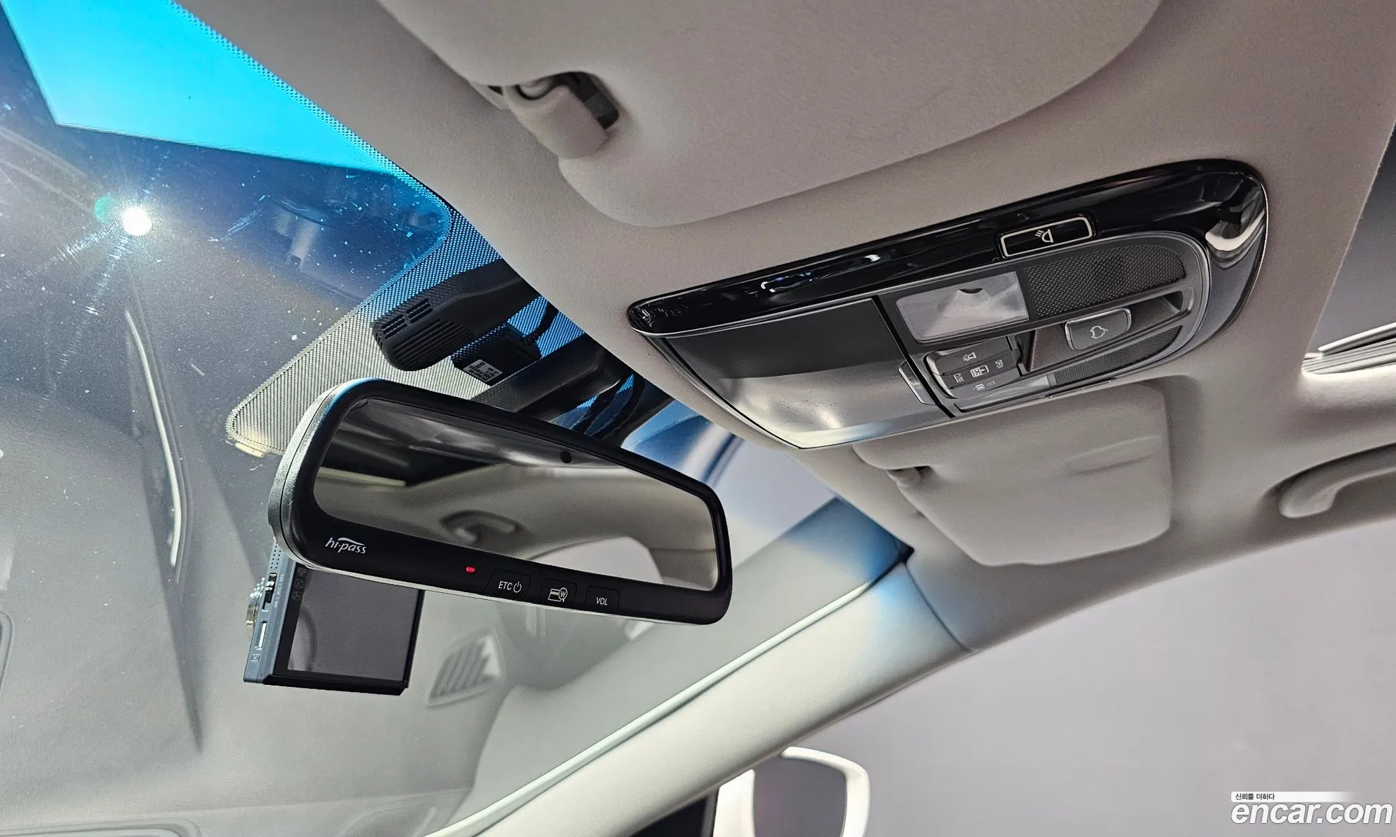 Hyundai Grandeur HG 2015 — 25