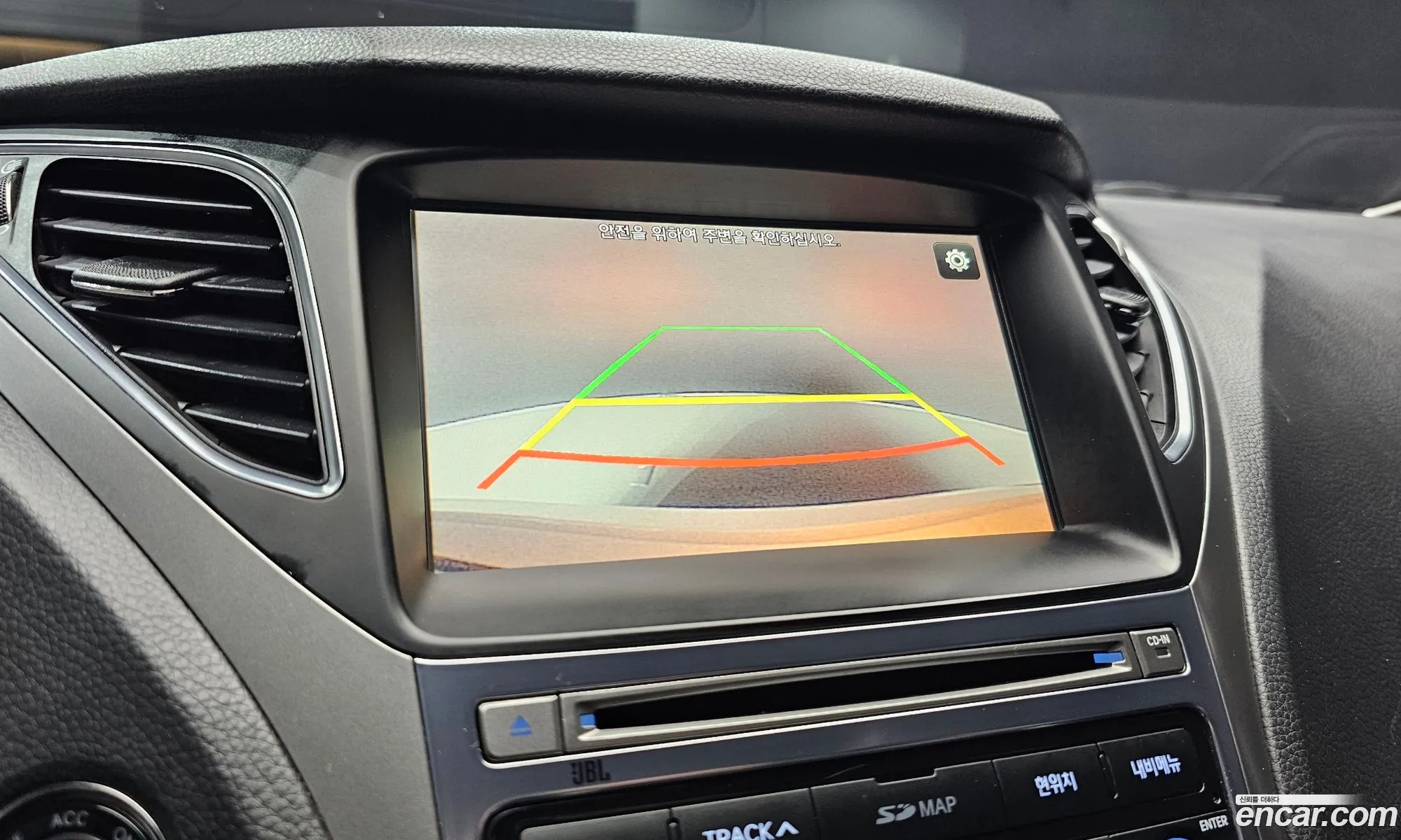 Hyundai Grandeur HG 2015 — 31