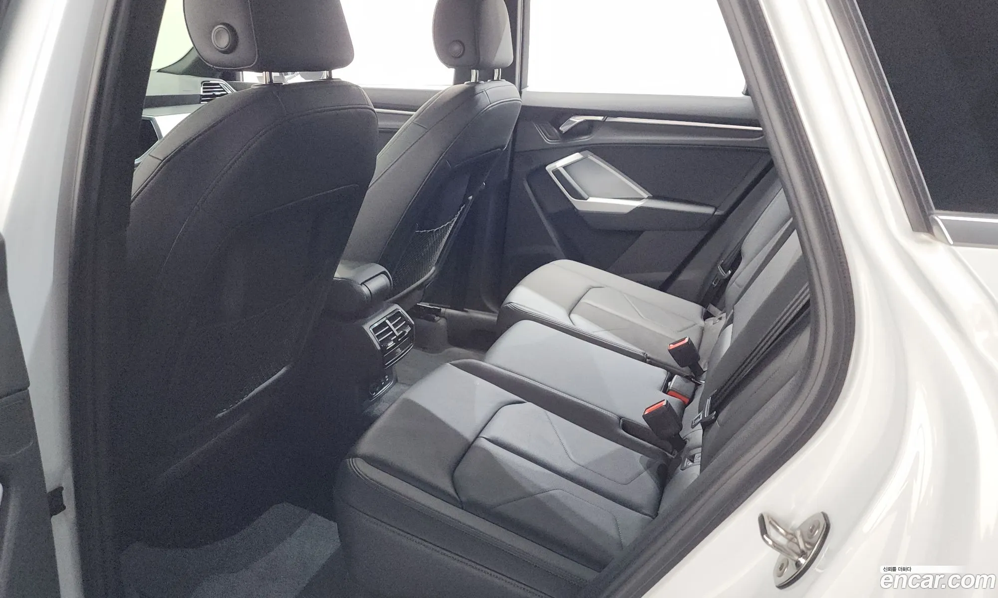 Audi Q3 2022 WAUZZZF3111111111 — 24