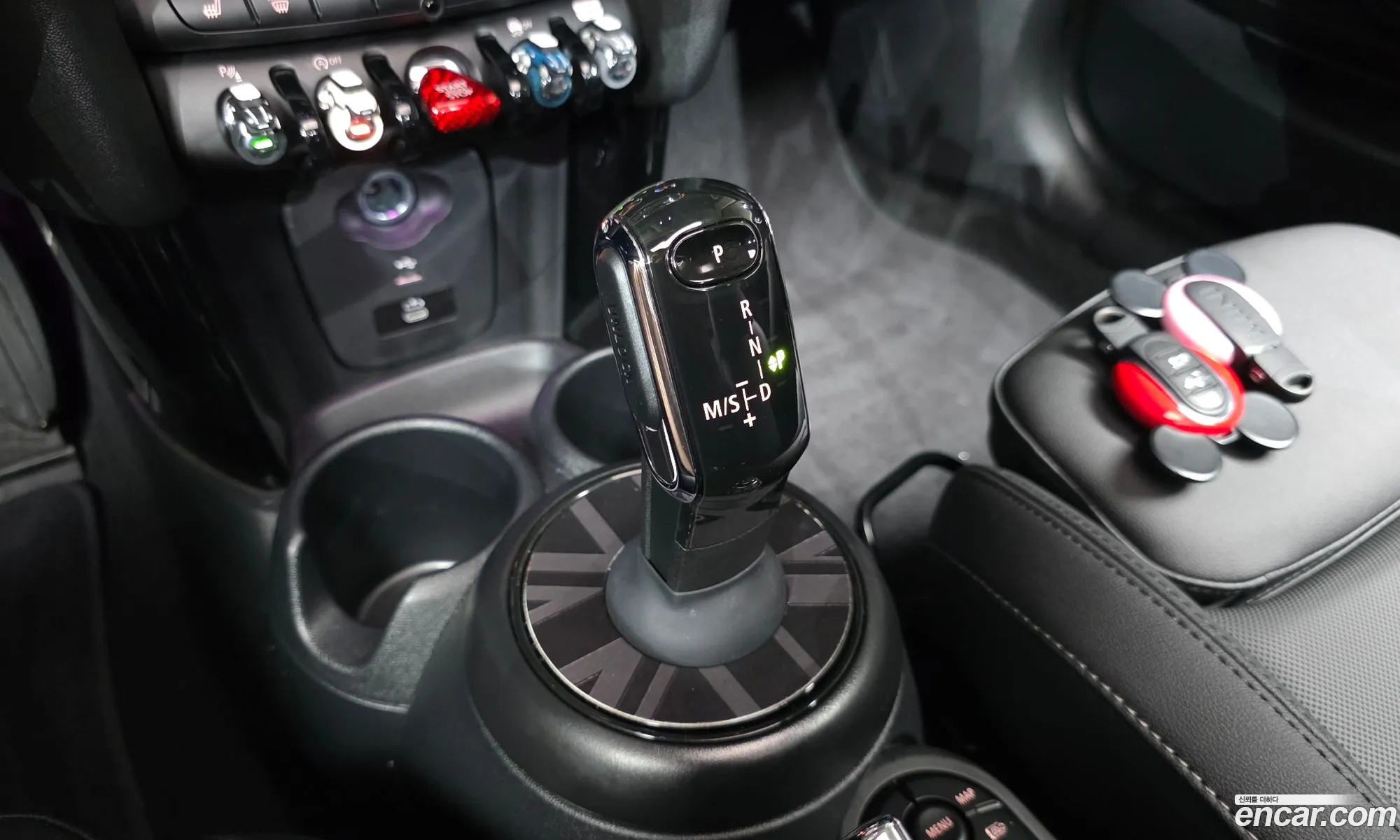 Mini Cooper 2023 — 7