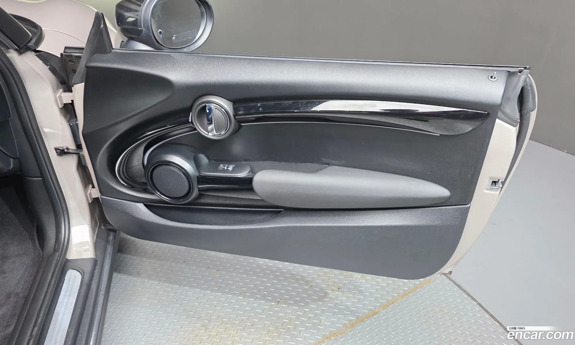 Mini Cooper 2023 — 11