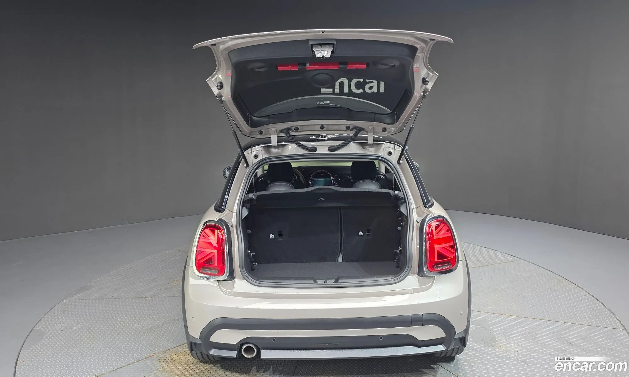 Mini Cooper 2023 — 27