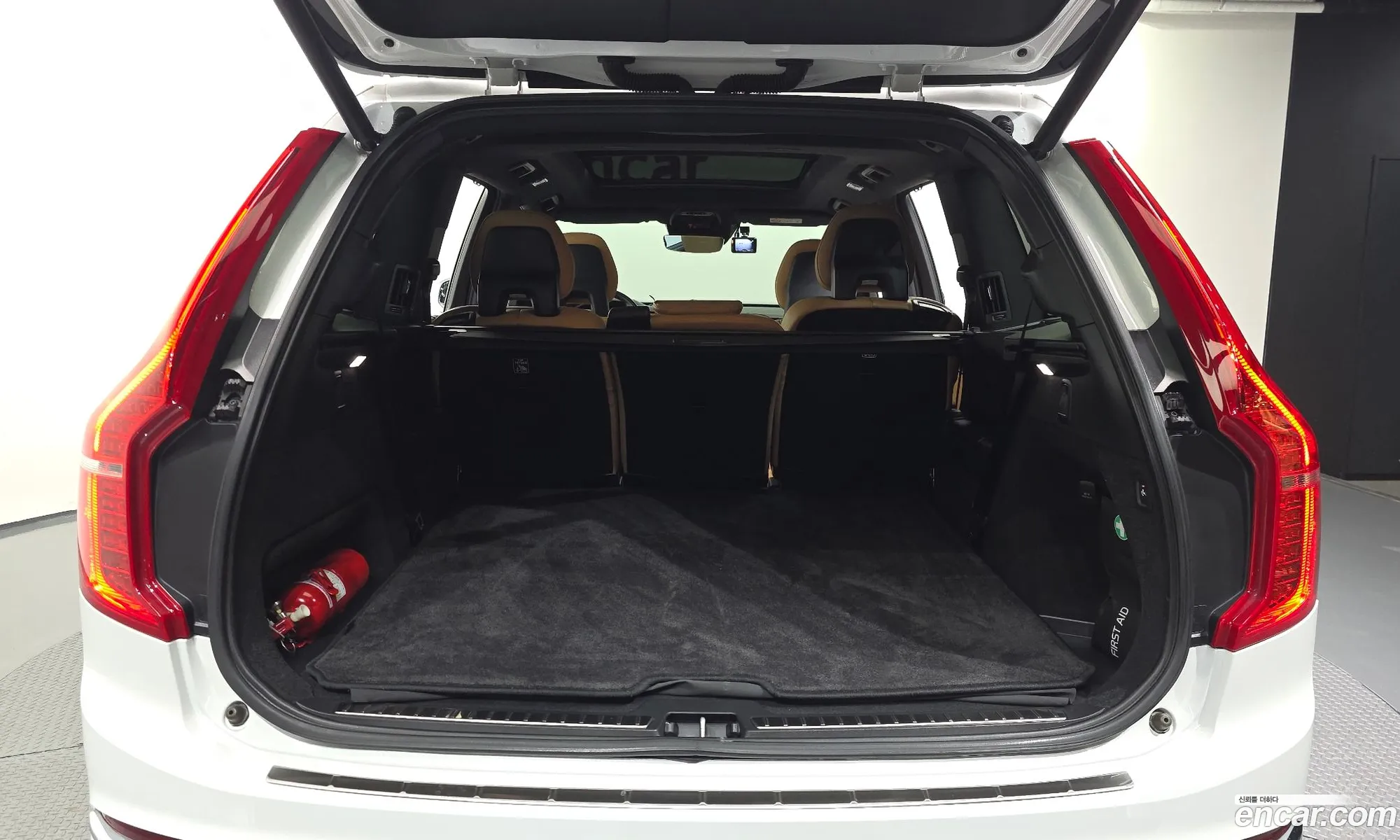 Volvo XC90 2020 YV1LF68TCL1593527 — 10
