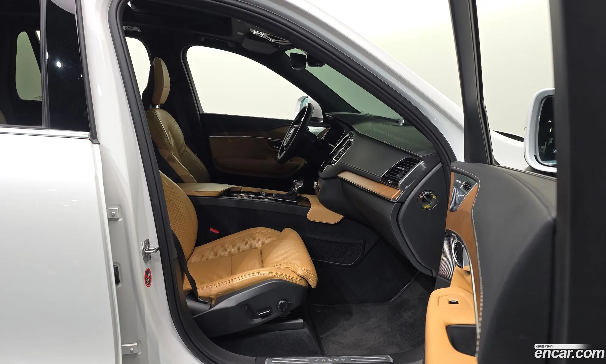 Volvo XC90 2020 YV1LF68TCL1593527 — 8