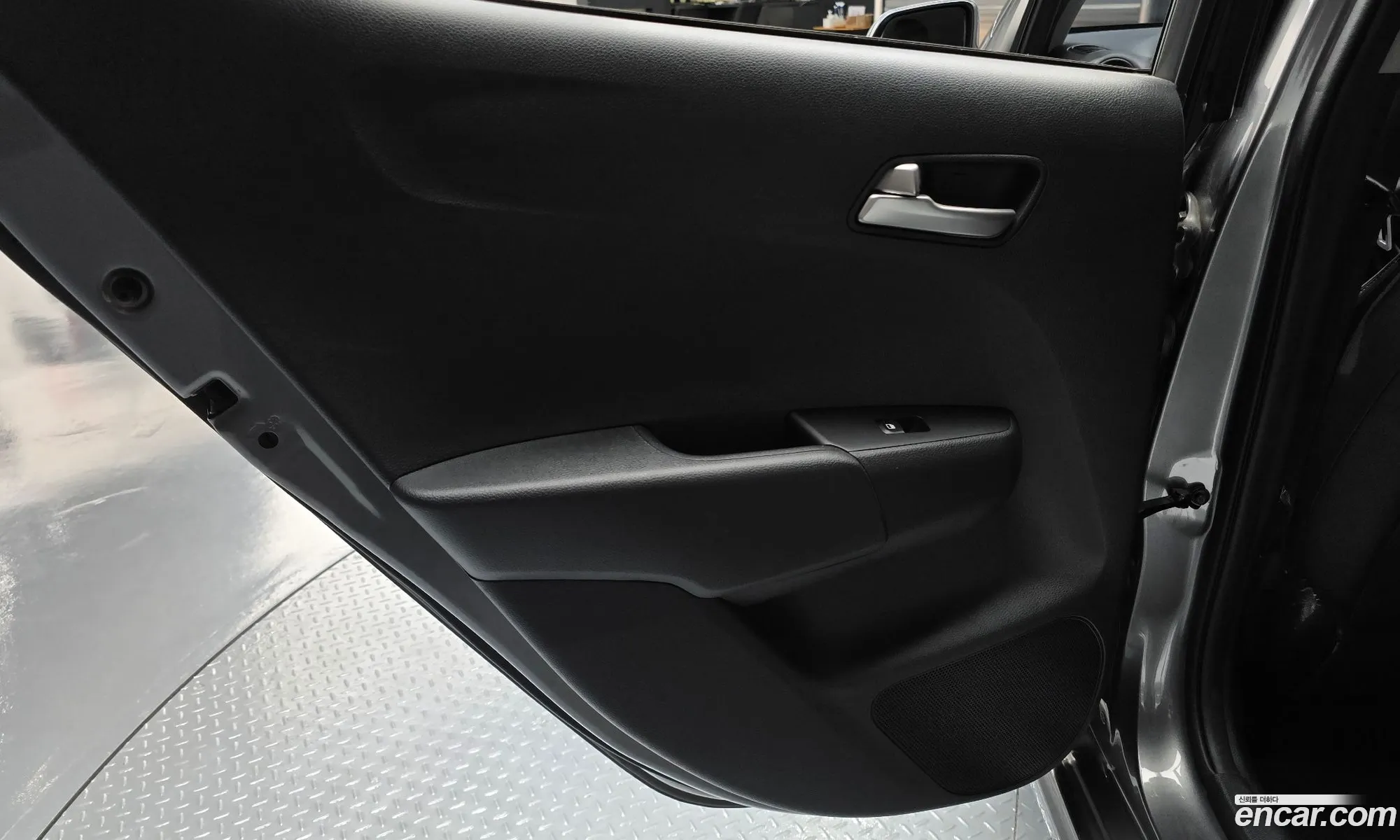 Kia Morning Urban 2023 — 23