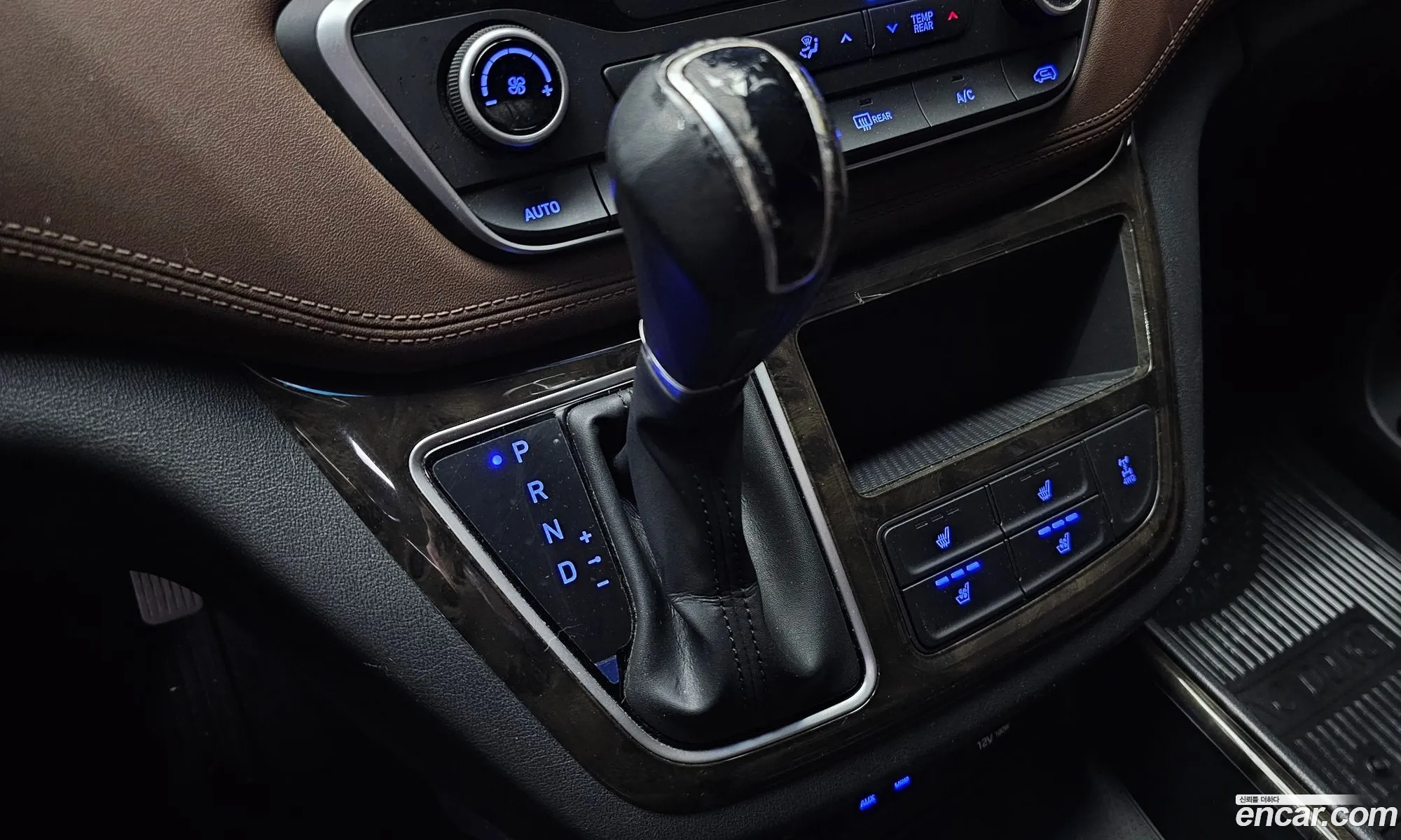 Hyundai Grand Starex 2019 — 8
