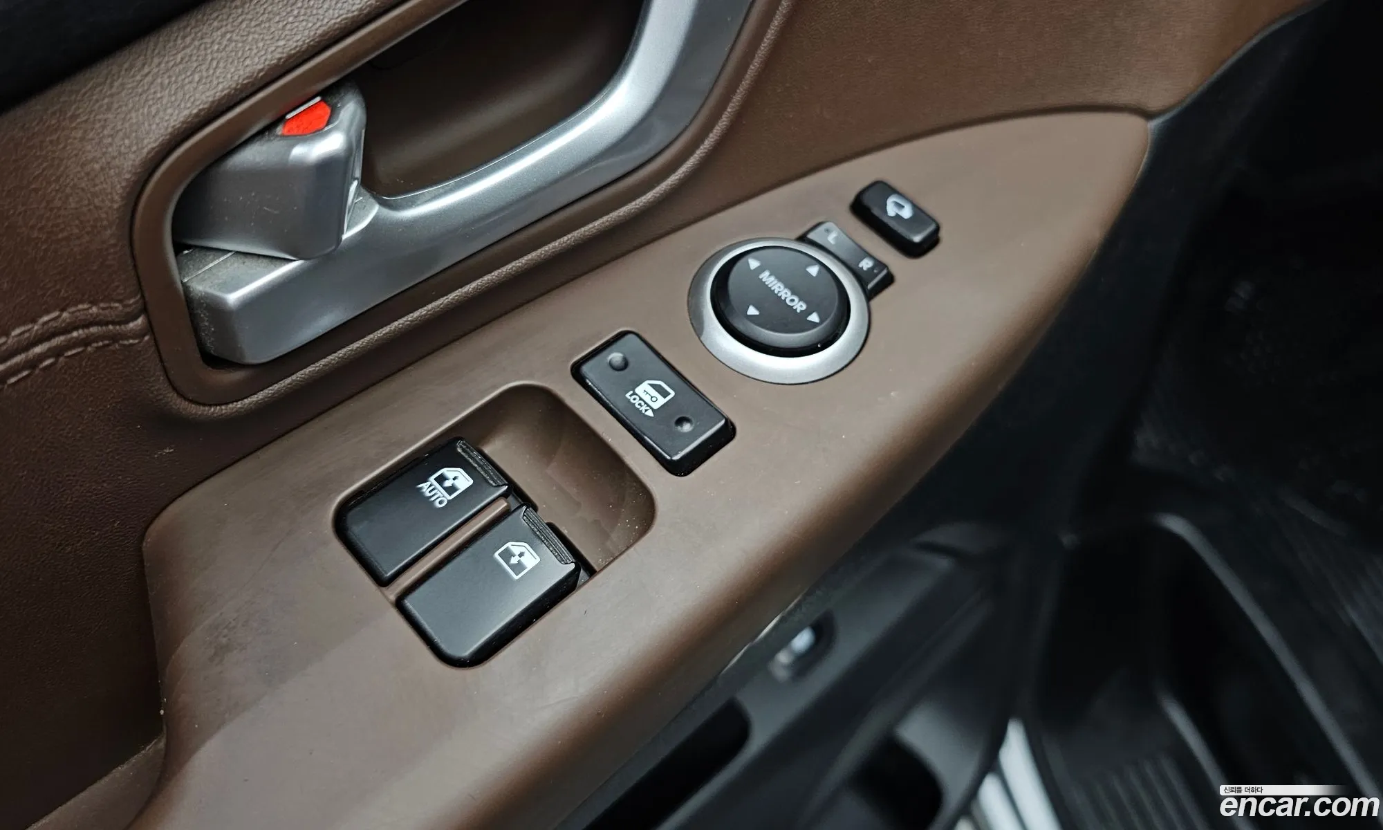 Hyundai Grand Starex 2019 — 11