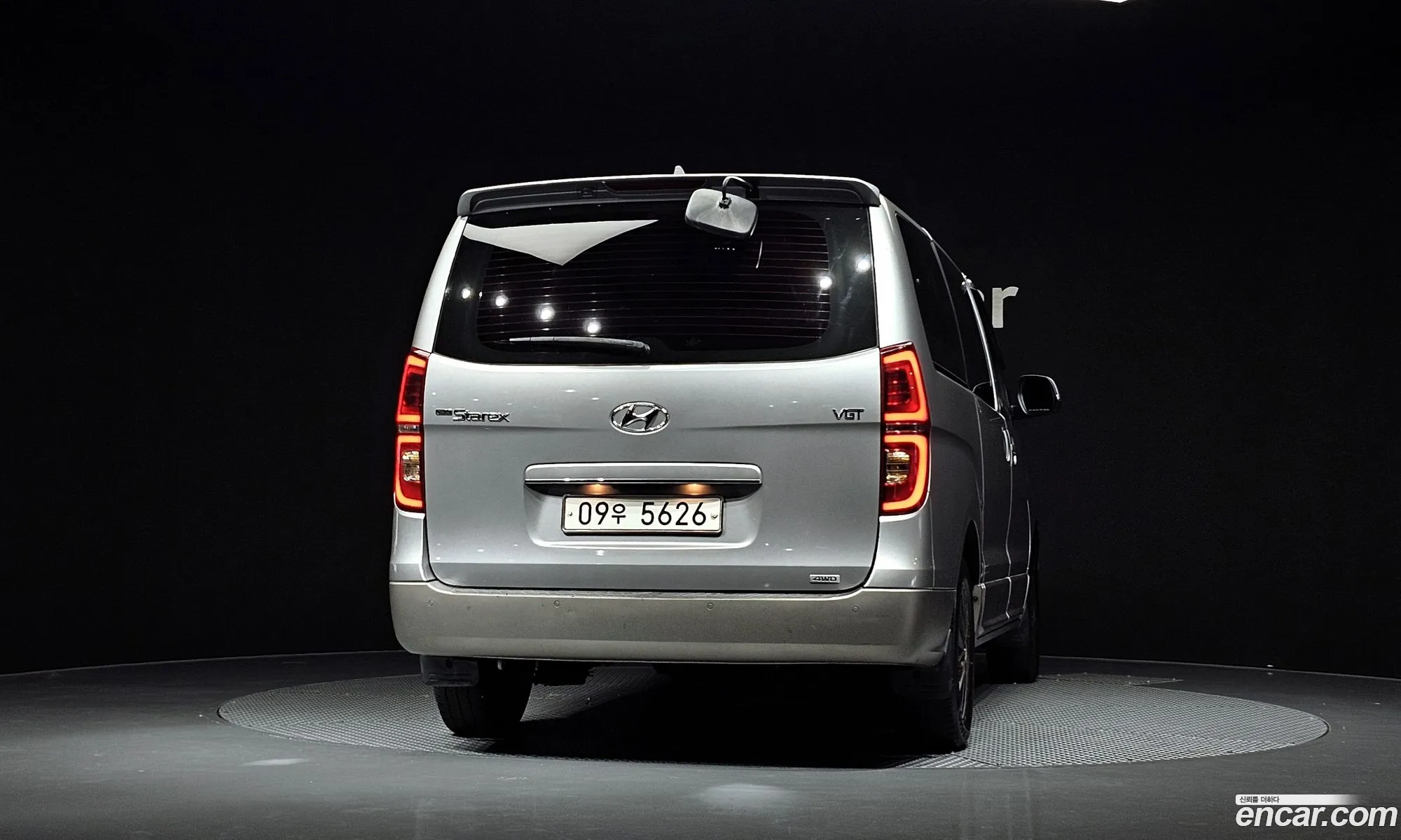 Hyundai Grand Starex 2019 — 12