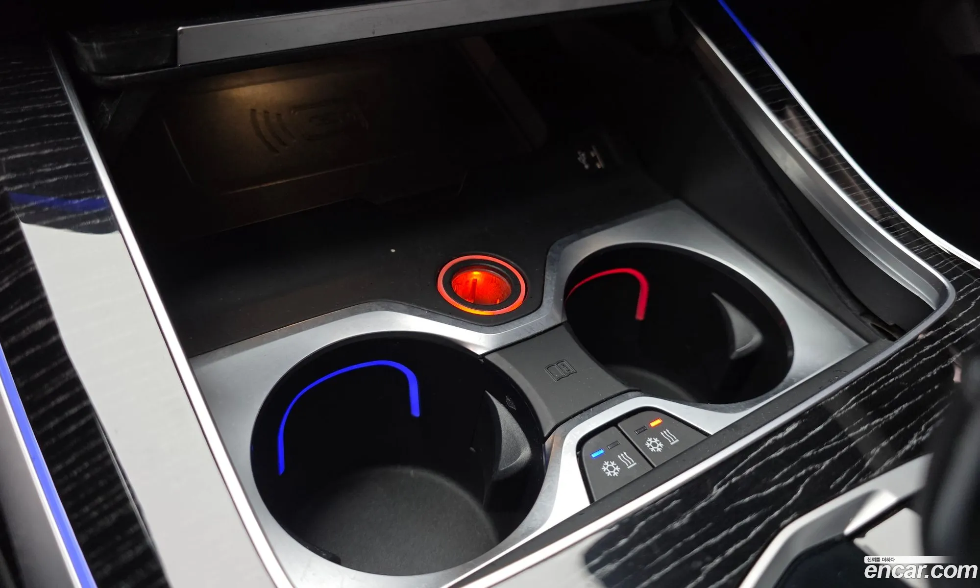 BMW X7 2021 — 7