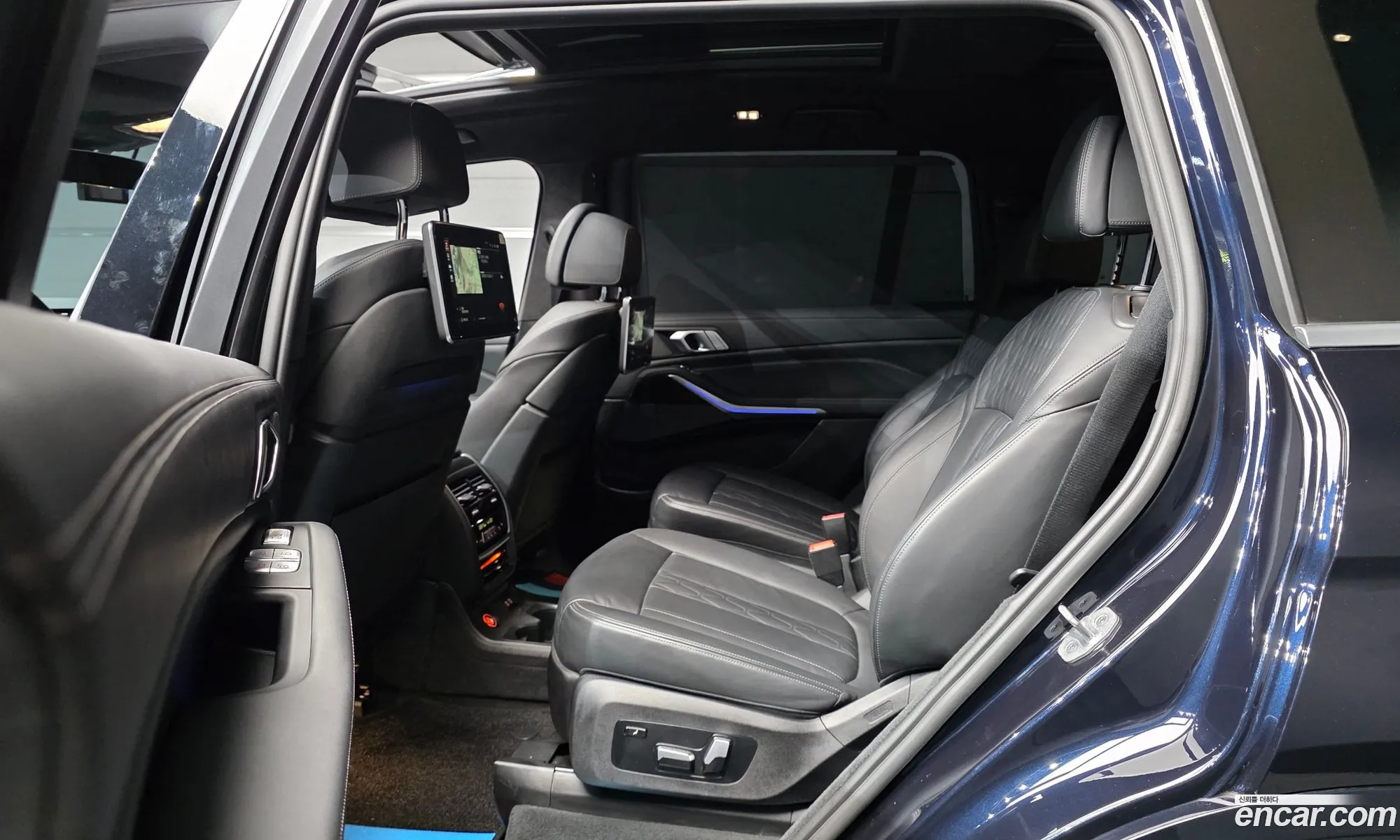 BMW X7 2021 — 19