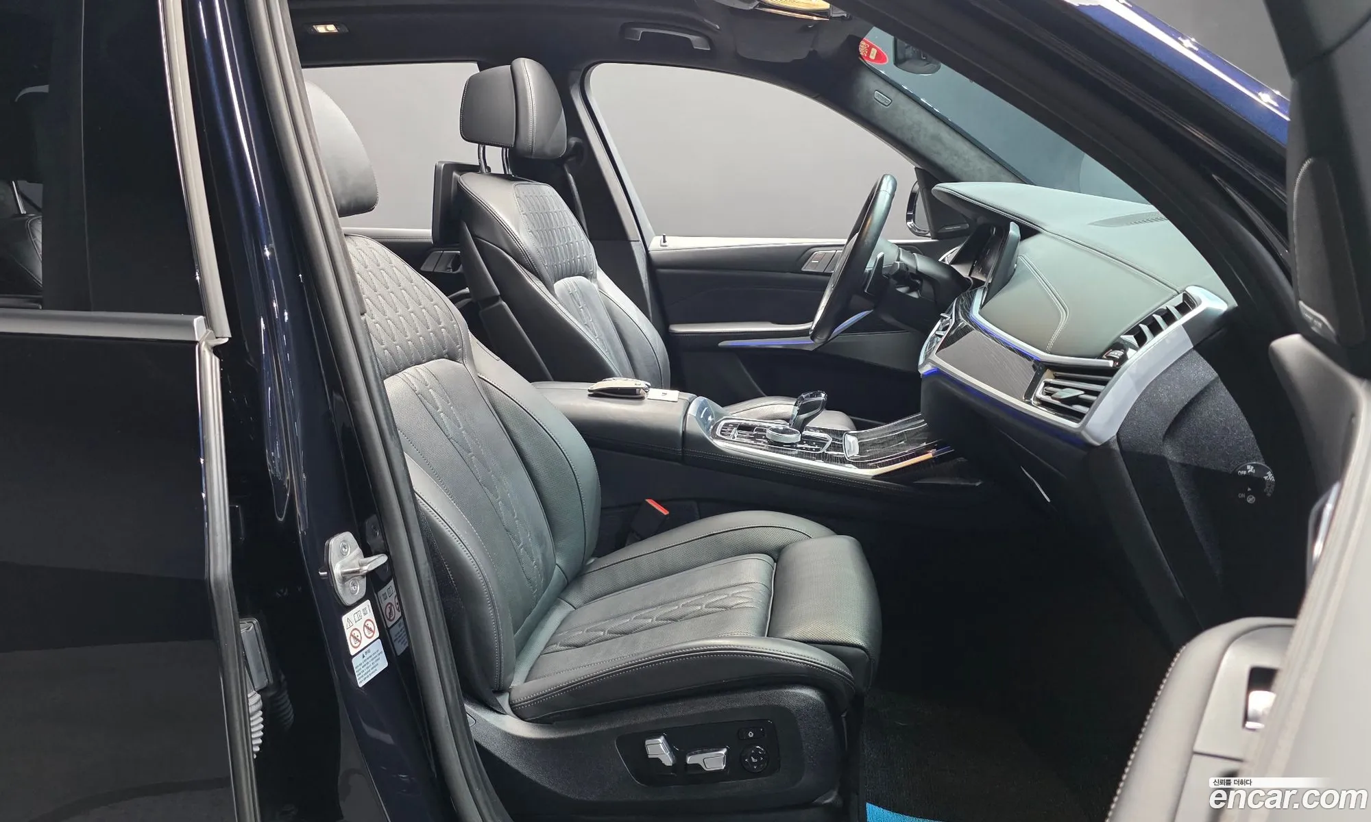 BMW X7 2021 — 8