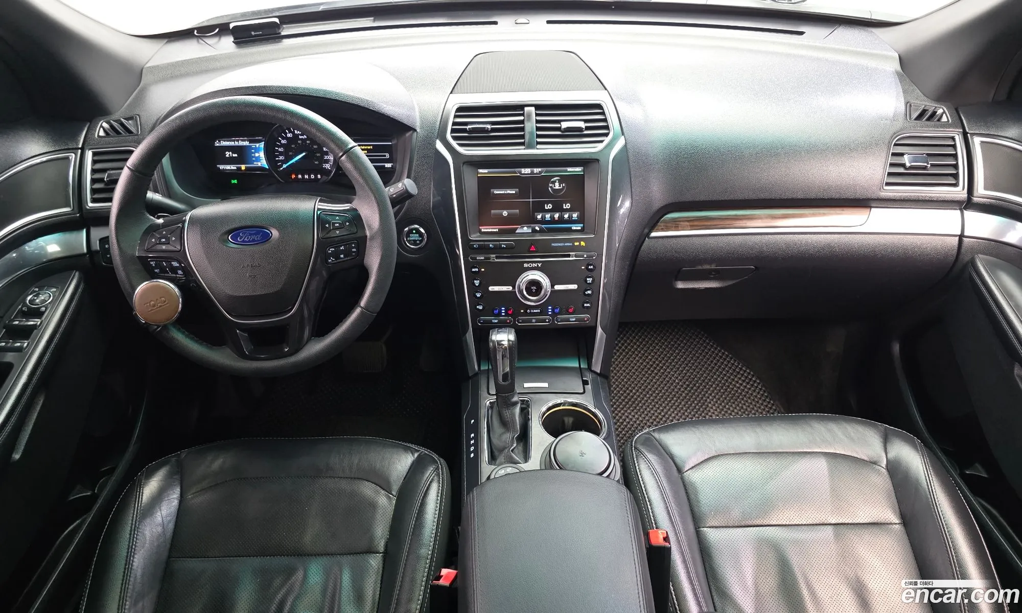Ford Explorer 2015 1FM5K8FH1GGB24464 — 3