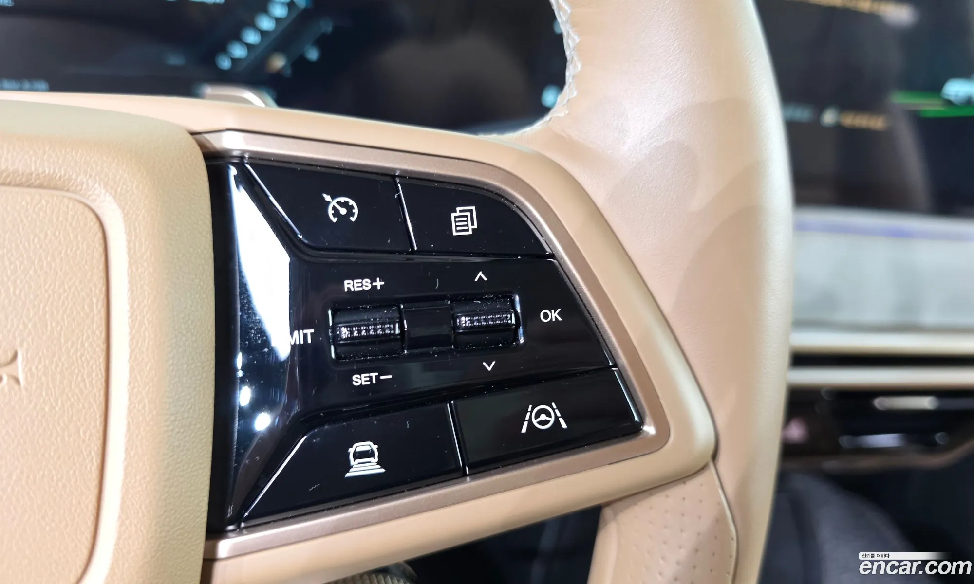 KG Mobility (SsangYong) Actyon 2024 — 31