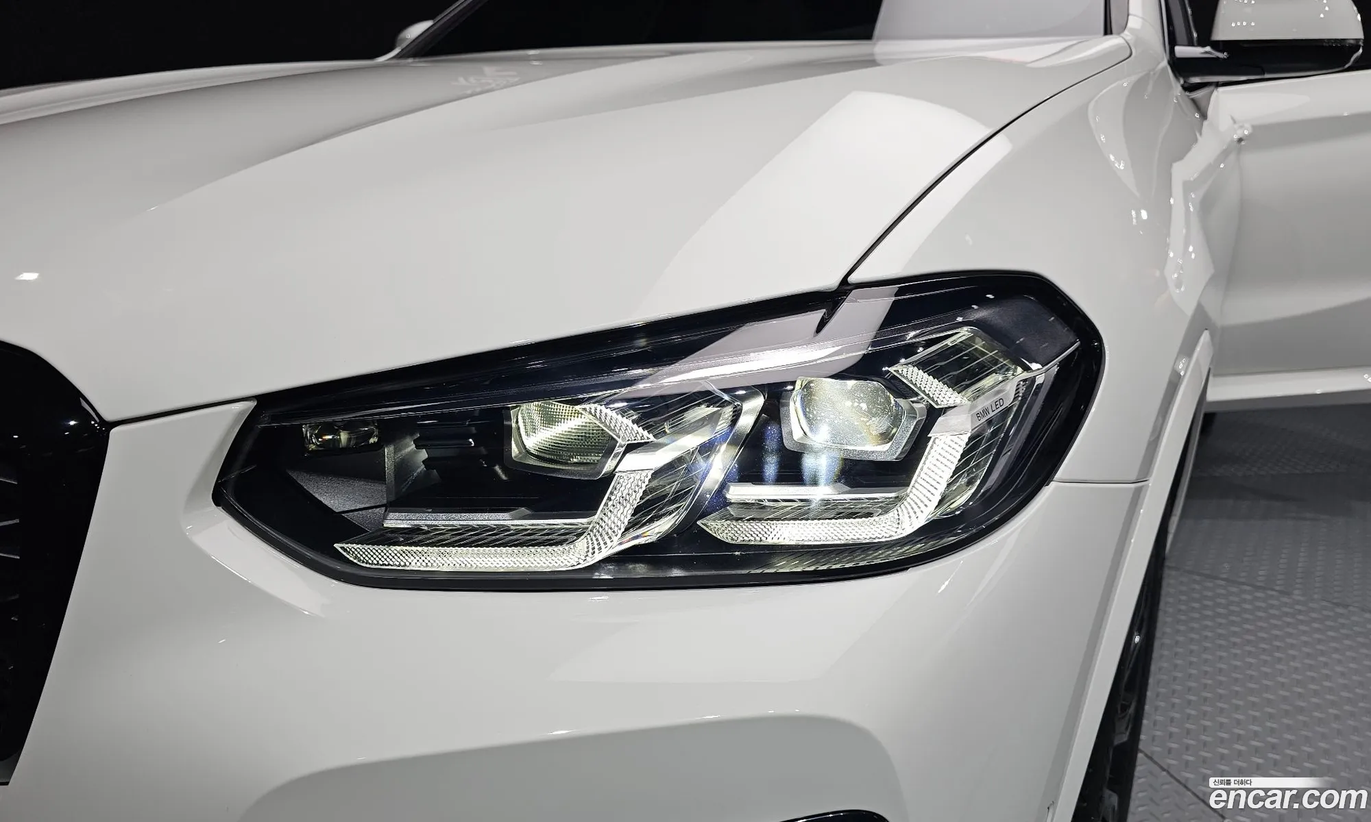 BMW X4 2025 WBA21DT09S9159166 — 26