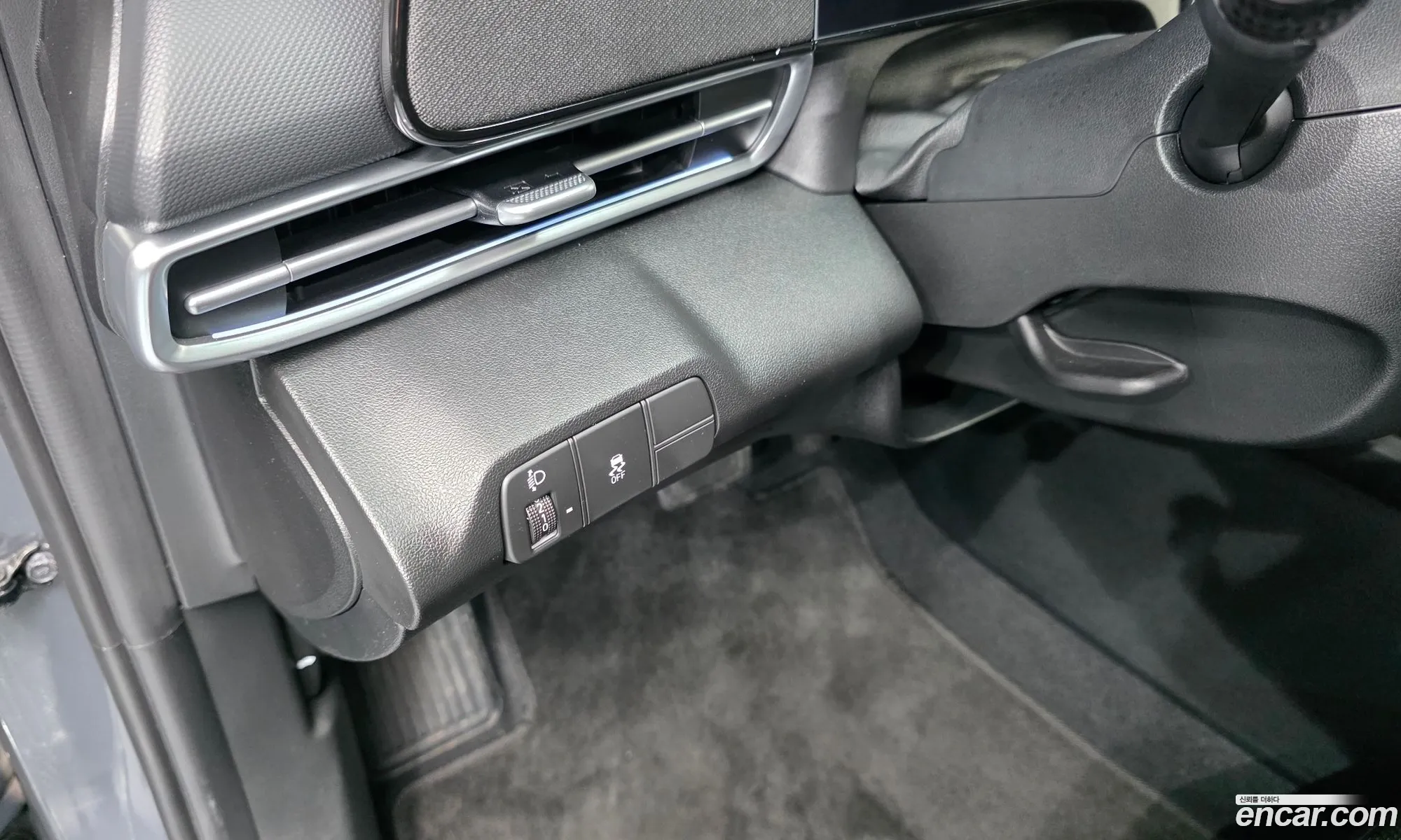 Hyundai Elantra 2024 — 28