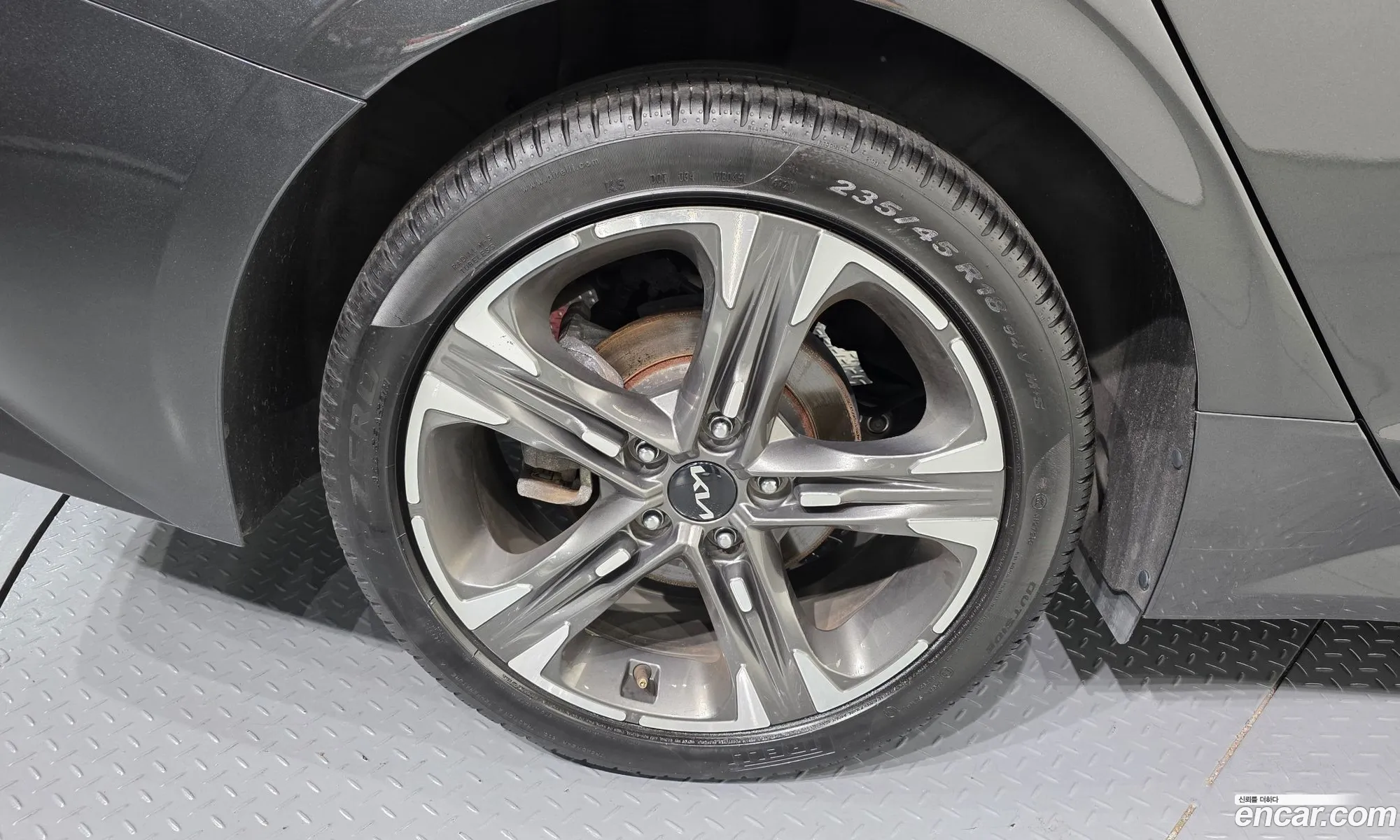 Kia K5 2022 — 5