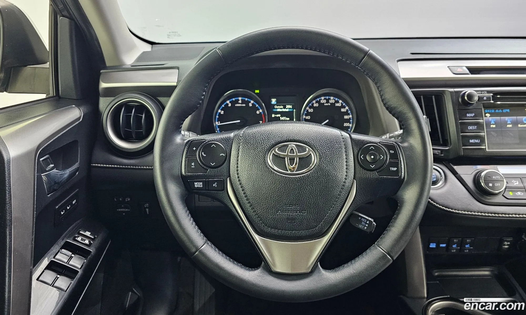Toyota RAV4 2017 — 4