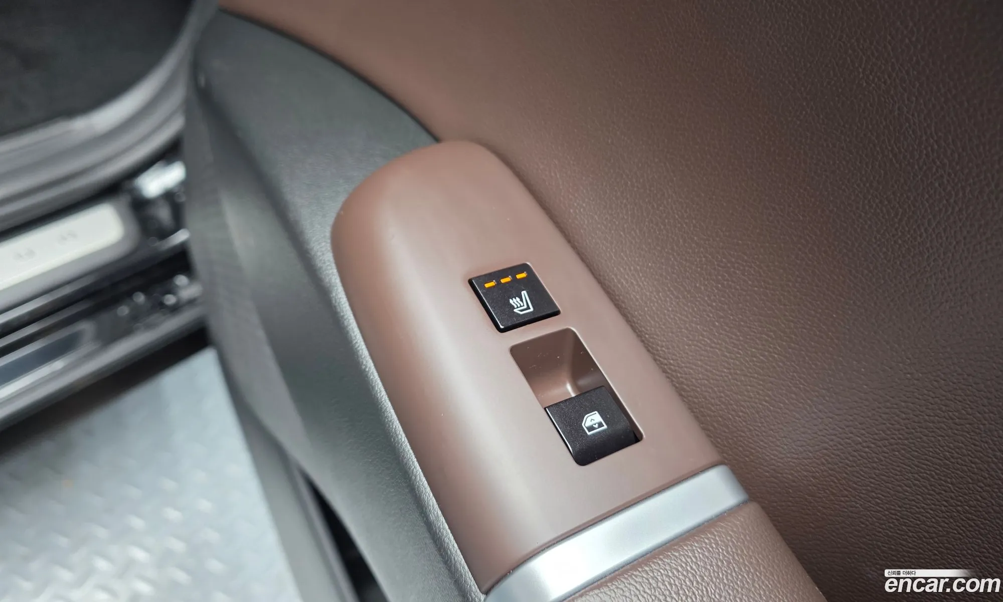 Hyundai Grandeur Hybrid 2023 — 9