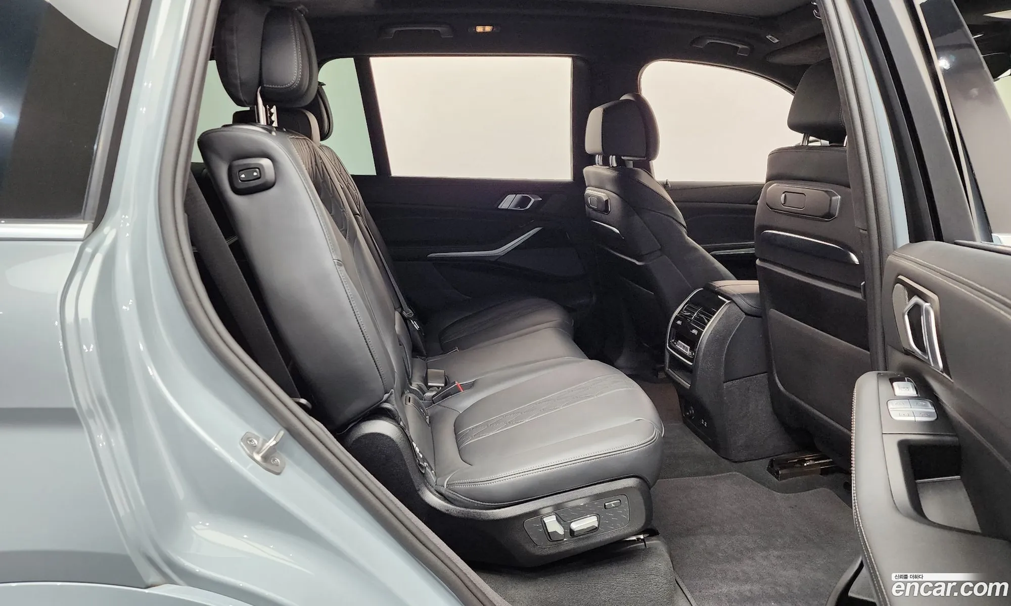 BMW X7 2023 — 31