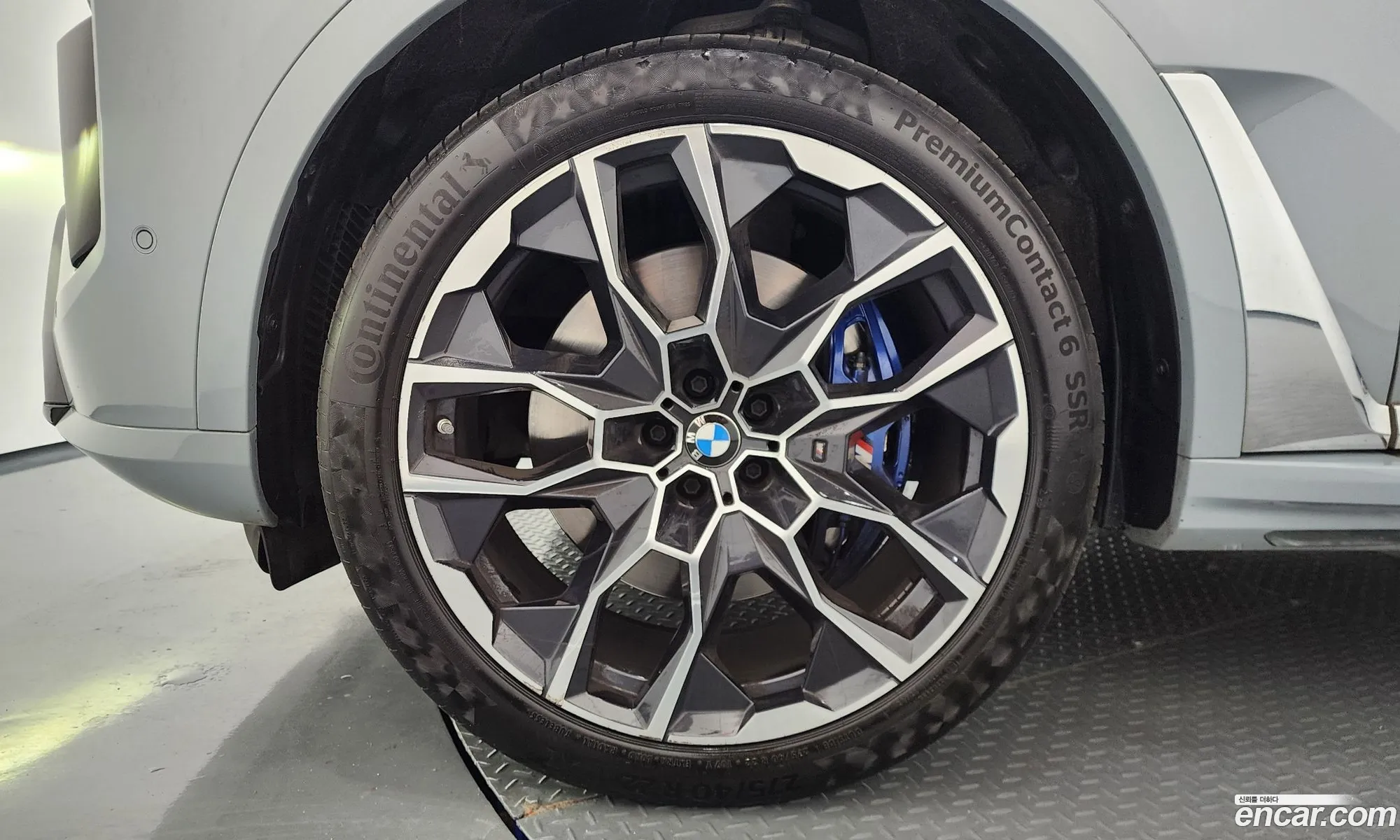 BMW X7 2023 — 6