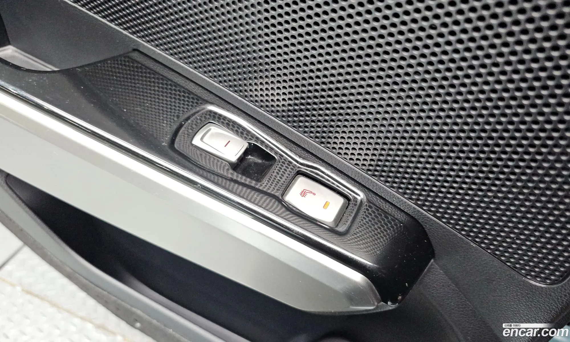 KG Mobility (SsangYong) Tivoli 2015 — 14