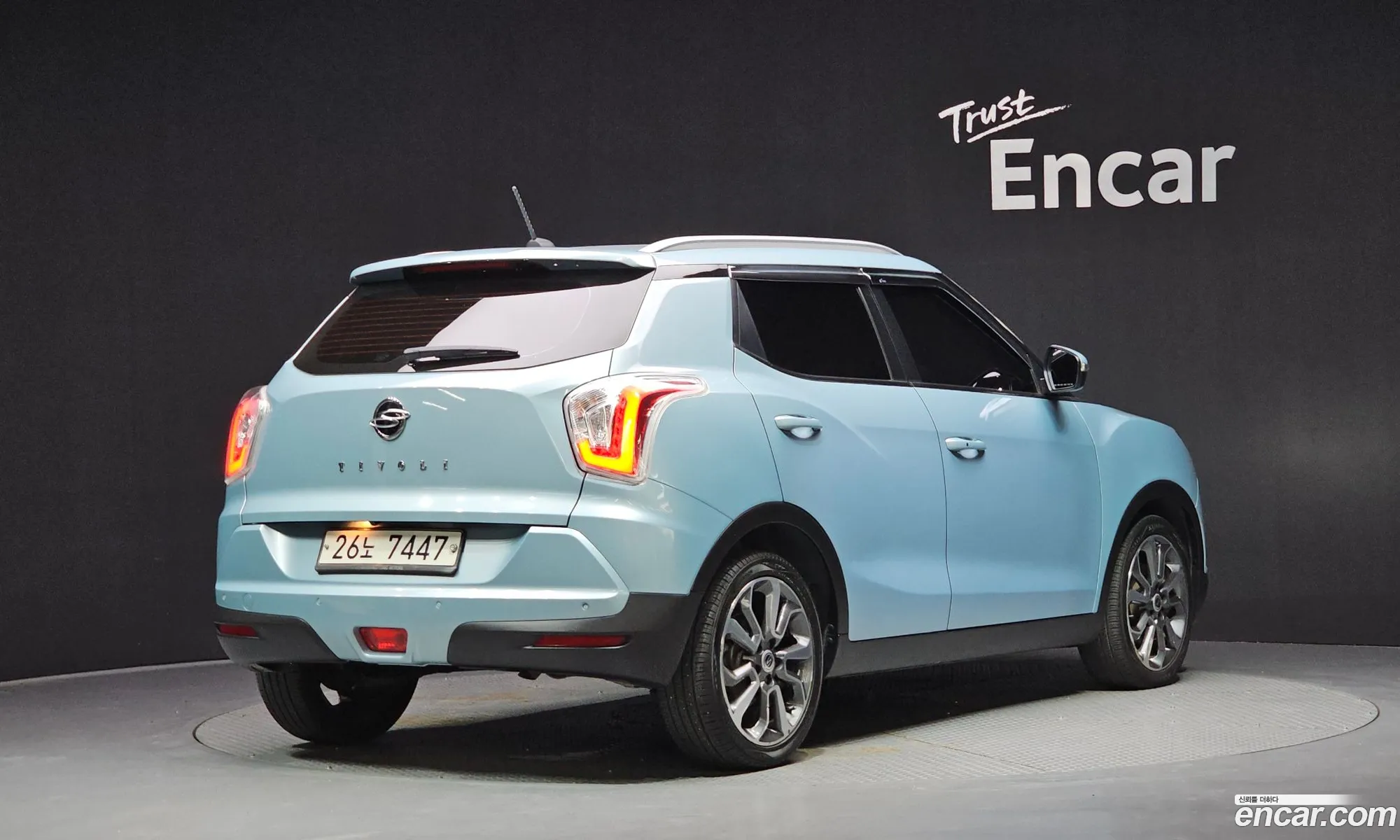 KG Mobility (SsangYong) Tivoli 2015 — 28