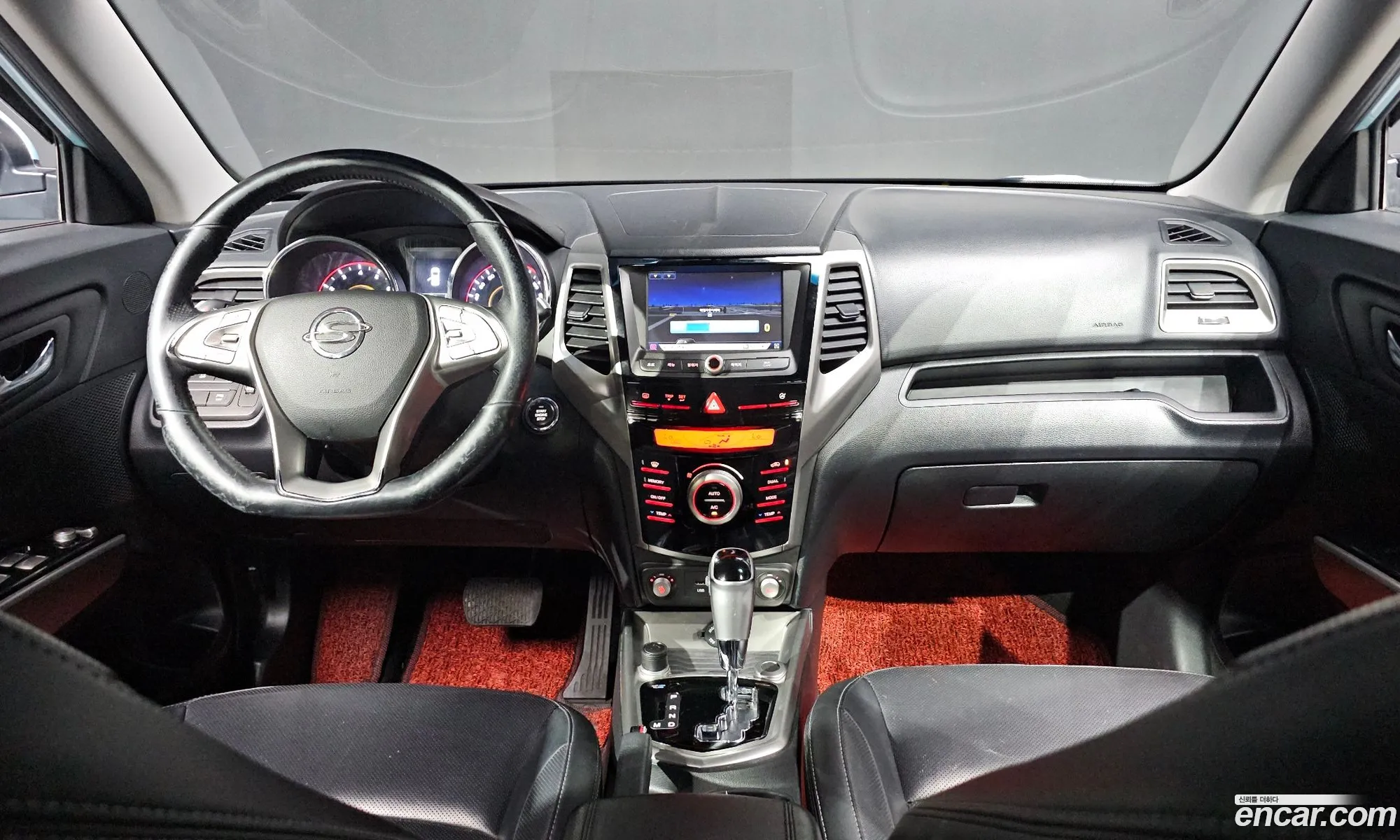 KG Mobility (SsangYong) Tivoli 2015 — 5