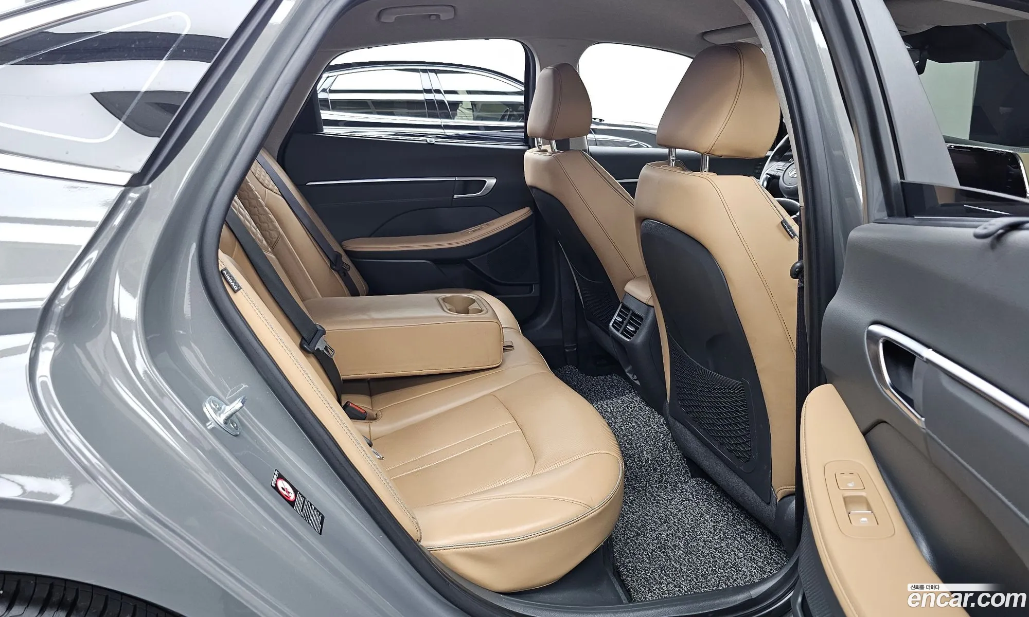 Hyundai Sonata Hybrid 2019 — 28