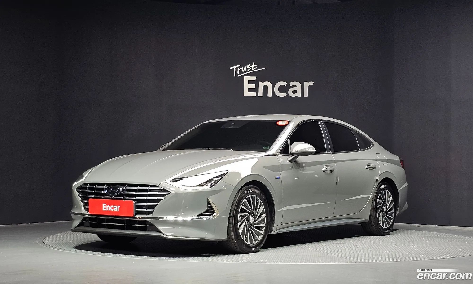 Hyundai Sonata Hybrid 2019 — 11