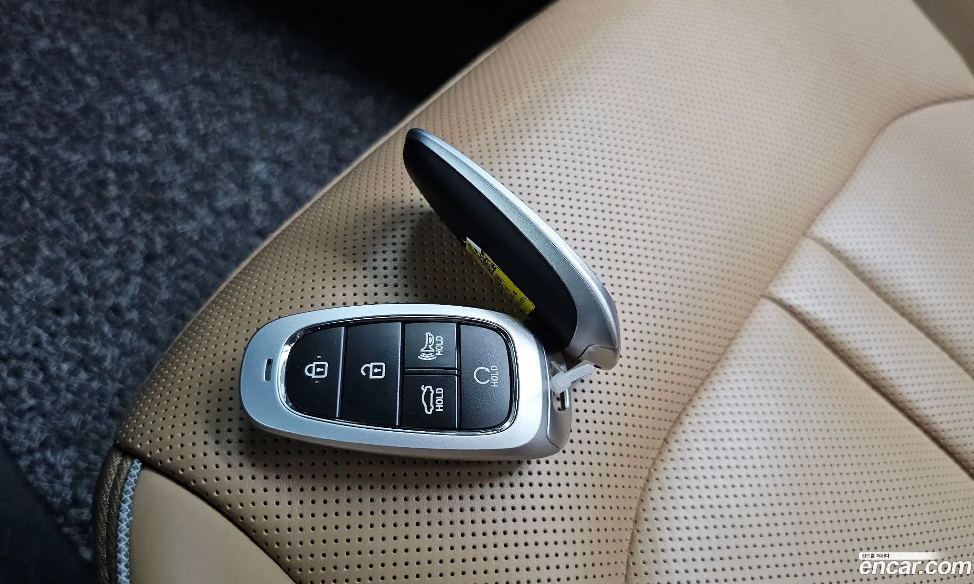 Hyundai Sonata Hybrid 2019 — 5