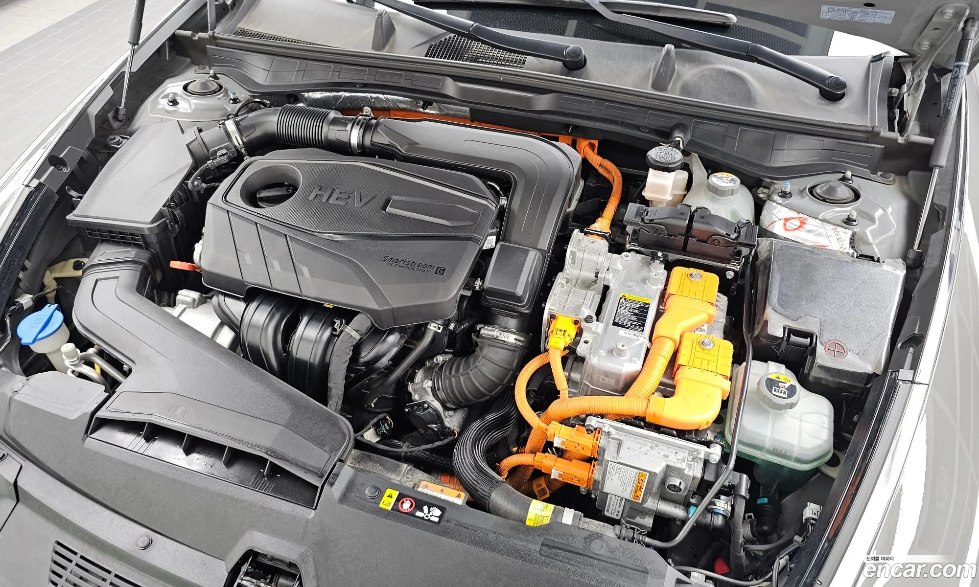 Hyundai Sonata Hybrid 2019 — 12
