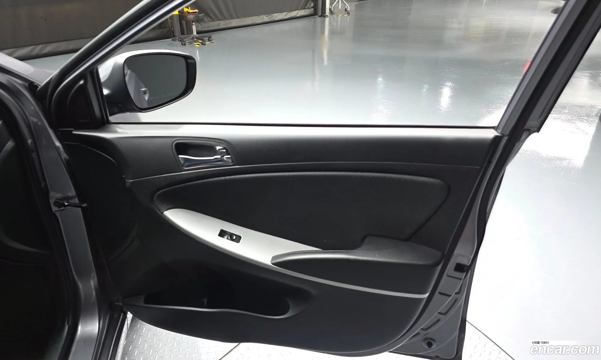 Hyundai Accent 2014 — 11