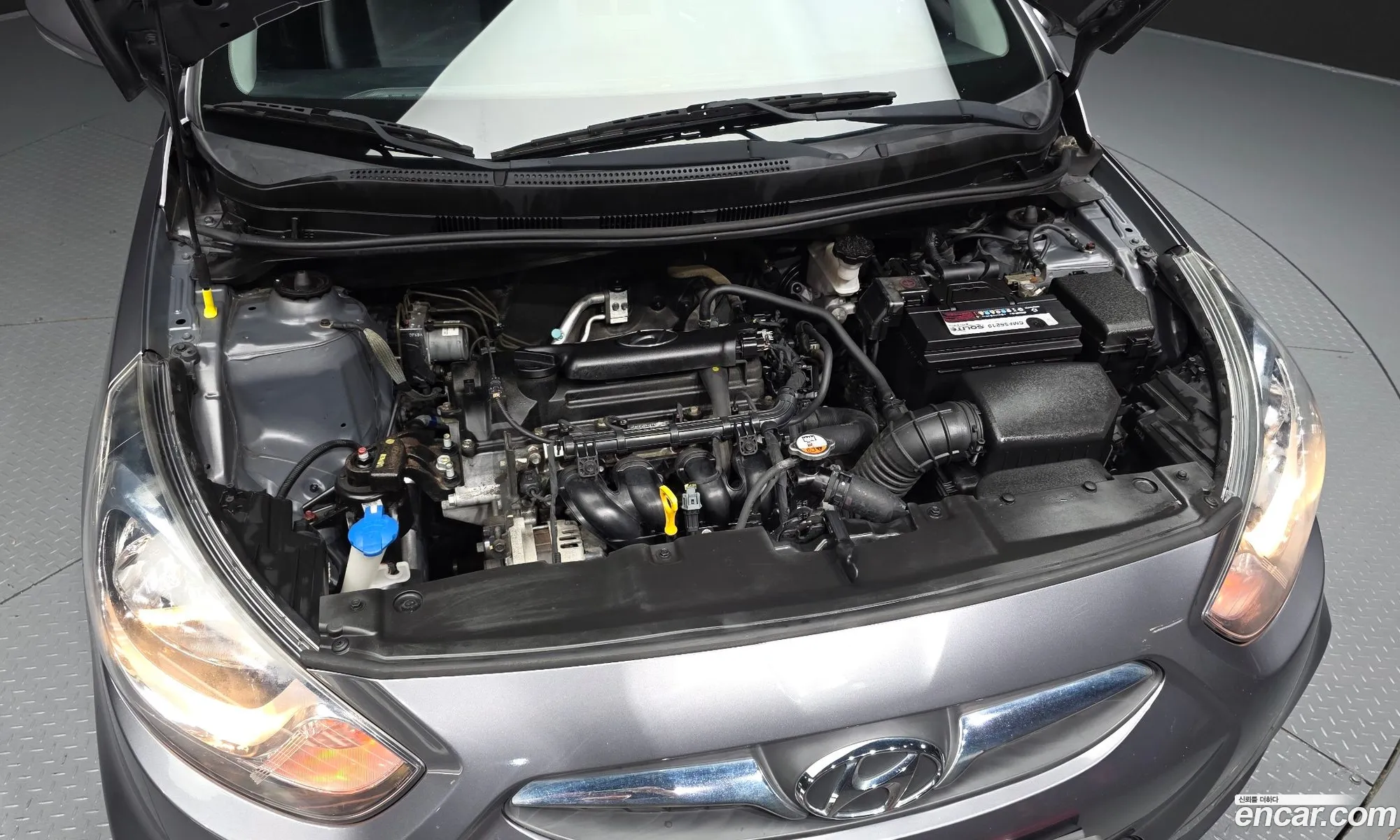 Hyundai Accent 2014 — 26
