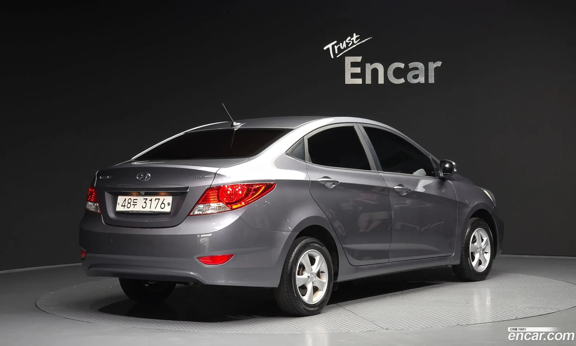 Hyundai Accent 2014 — 27