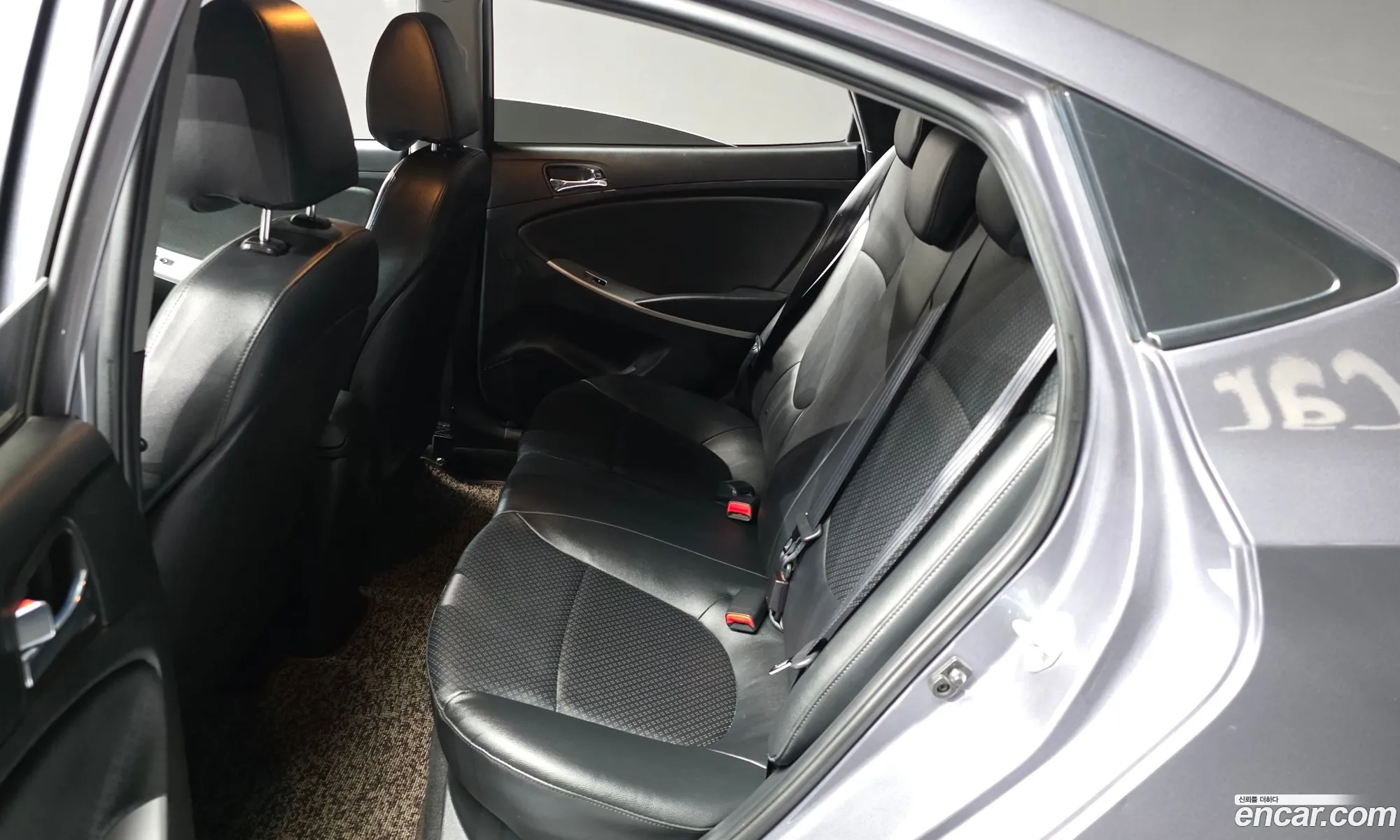 Hyundai Accent 2014 — 25
