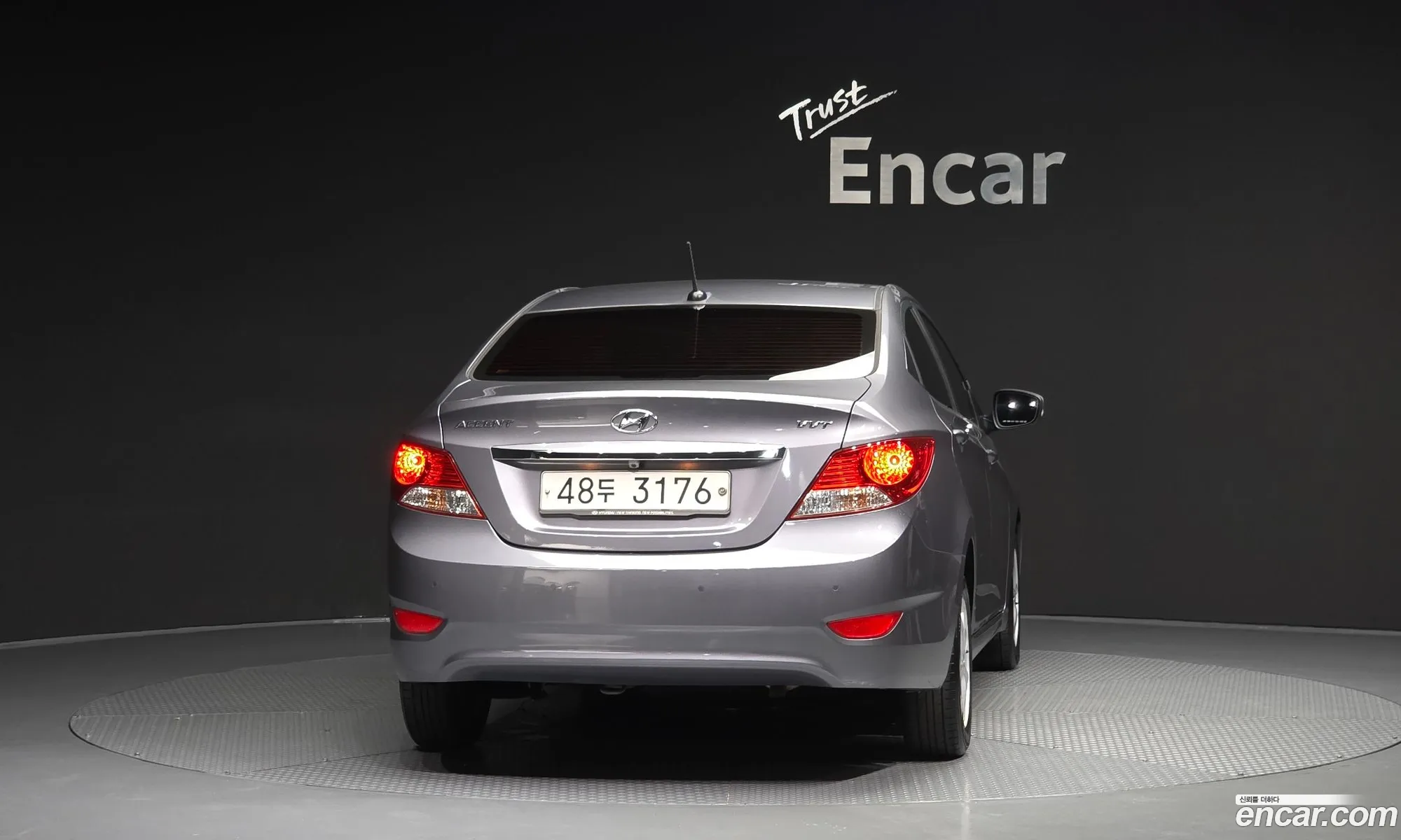 Hyundai Accent 2014 — 10