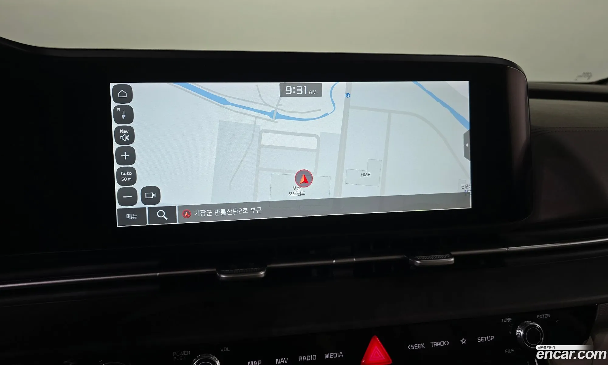 Kia Carnival 2022 — 17