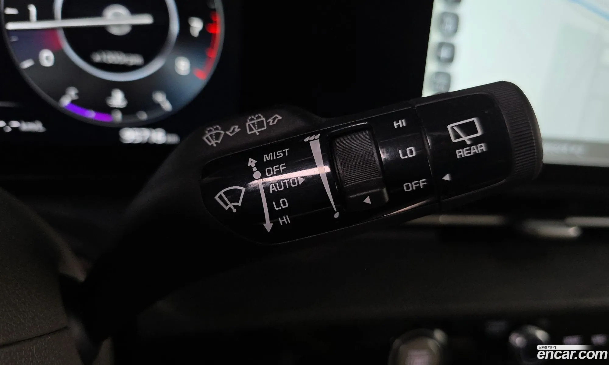 Kia Carnival 2022 — 28